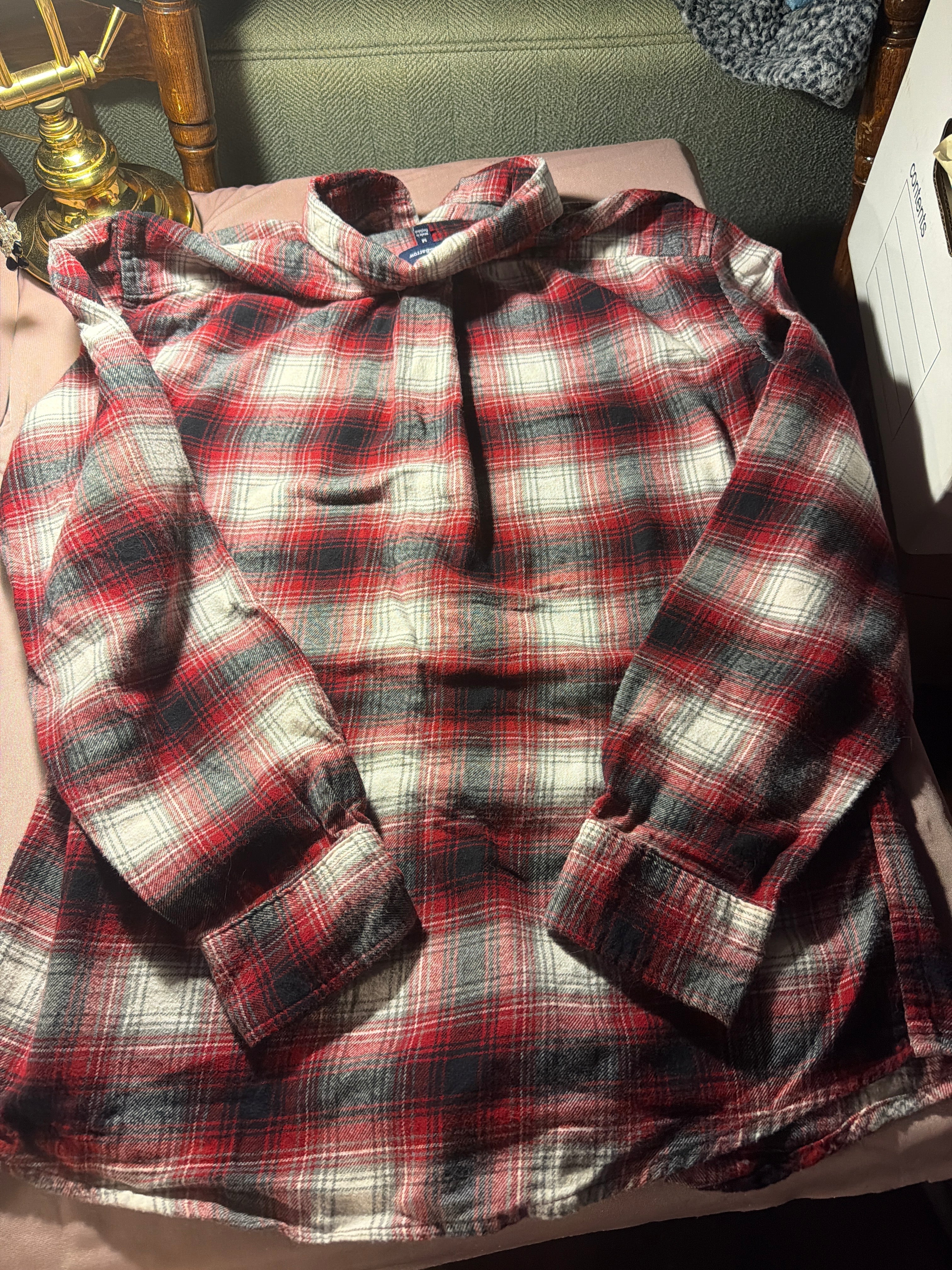 Croft & Barrow Plaid Flannel Button-Down Shirt – Size M