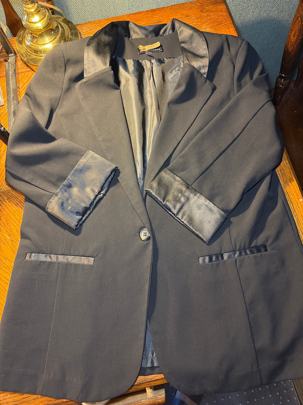 I.N. San Francisco Satin-Trim Blazer – Size Large