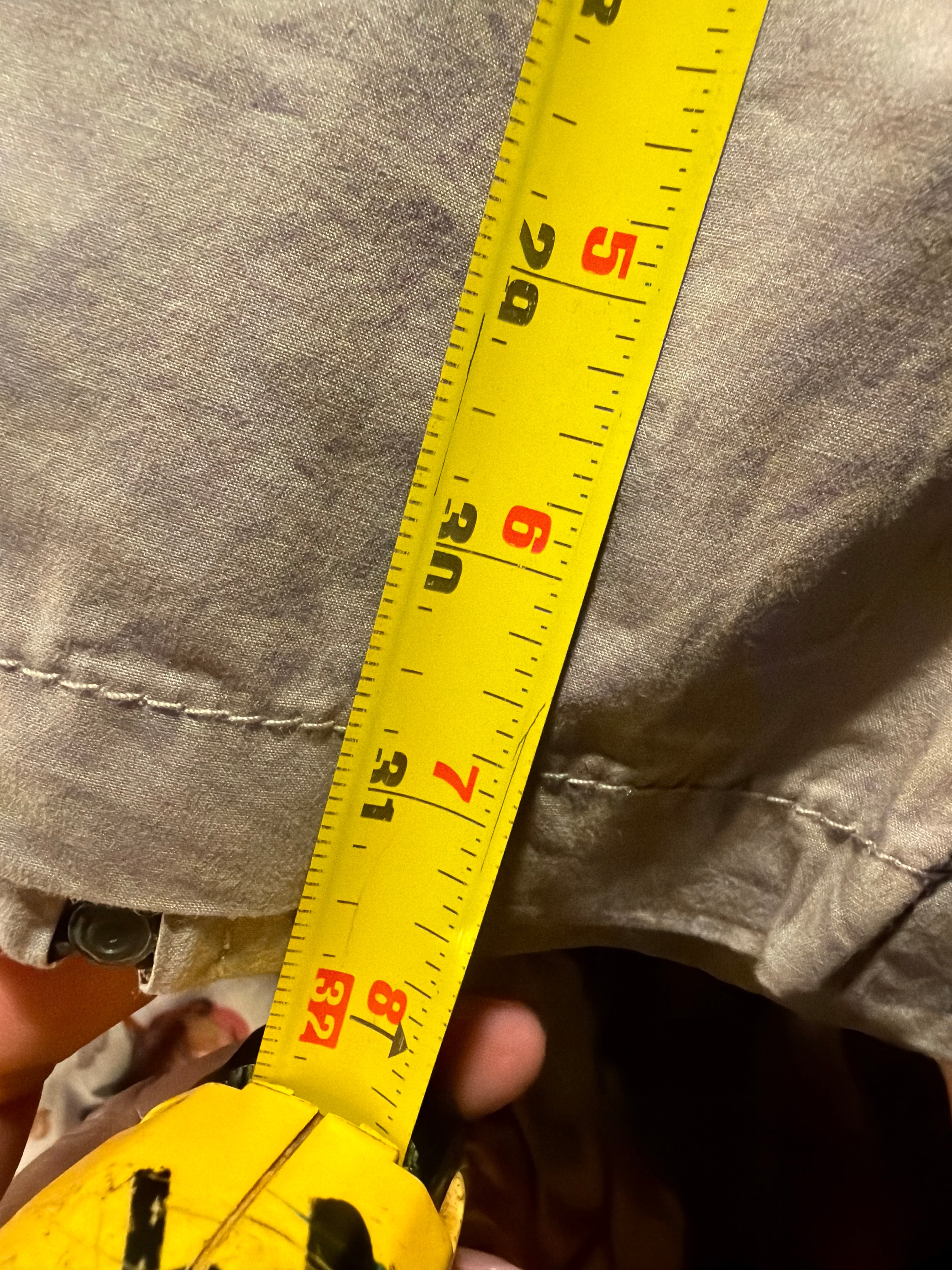 Dalia Collection Petite Khaki Cargo Capri Pants