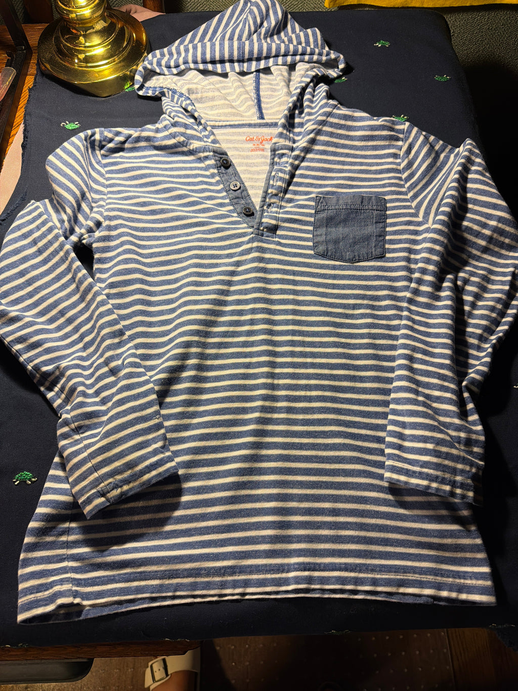 Cat & Jack Kids Striped Hoodie – Navy/White – Size M (8/10)