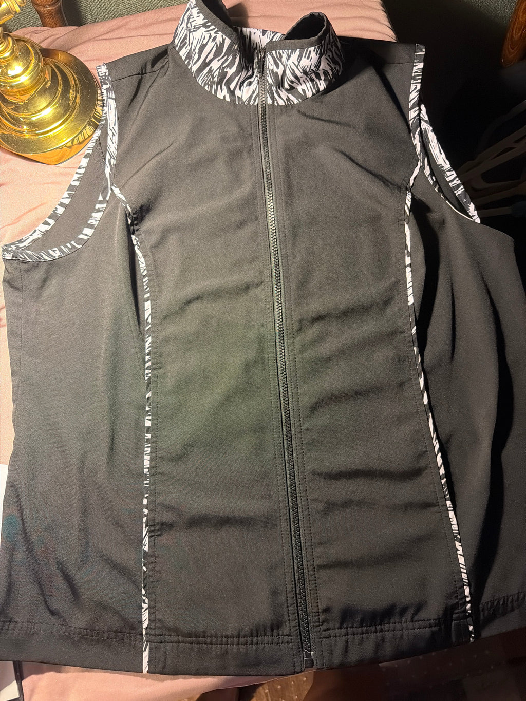 CJ Banks Charcoal Zip-Up Vest – Size X