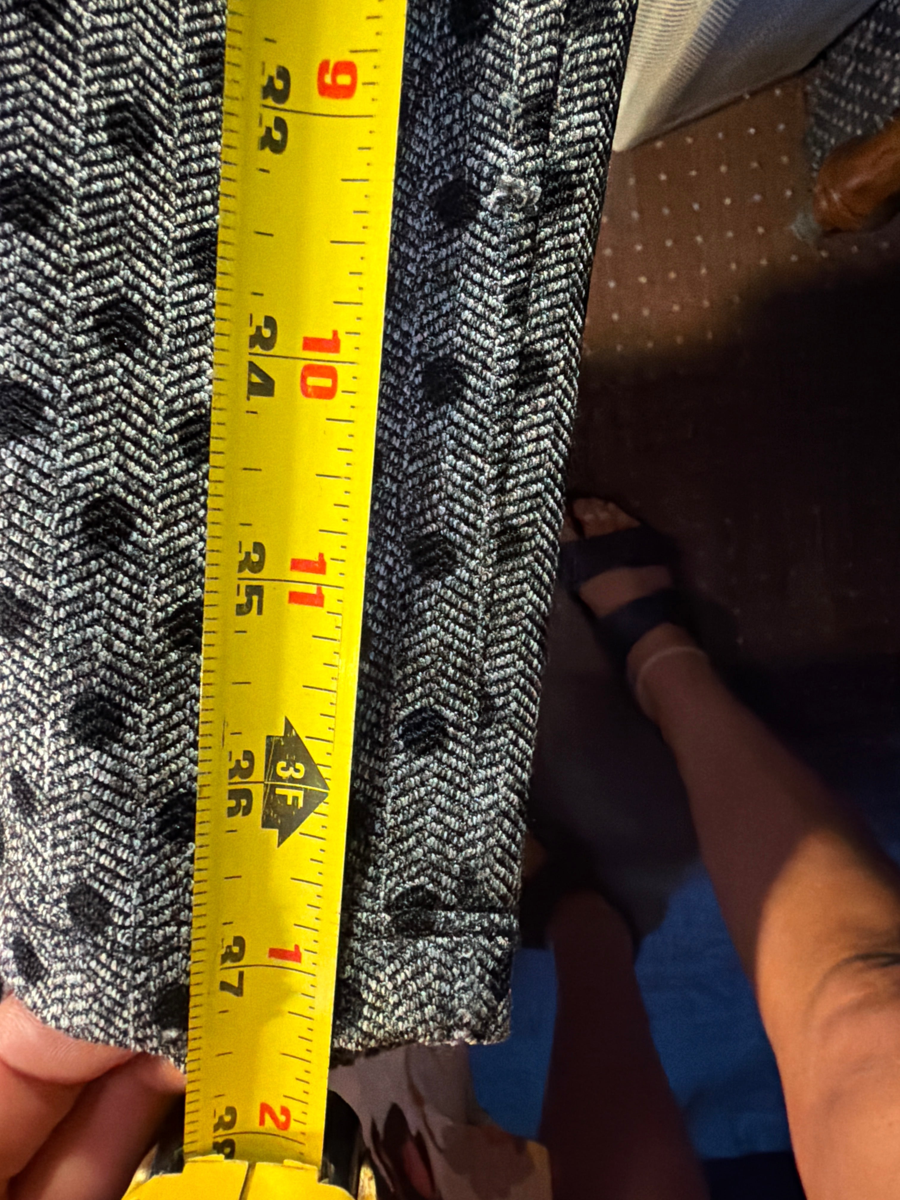 Chico's Zenergy Polka Dot Herringbone Pants – Gray/Black, Size 1P (US 8/10P)