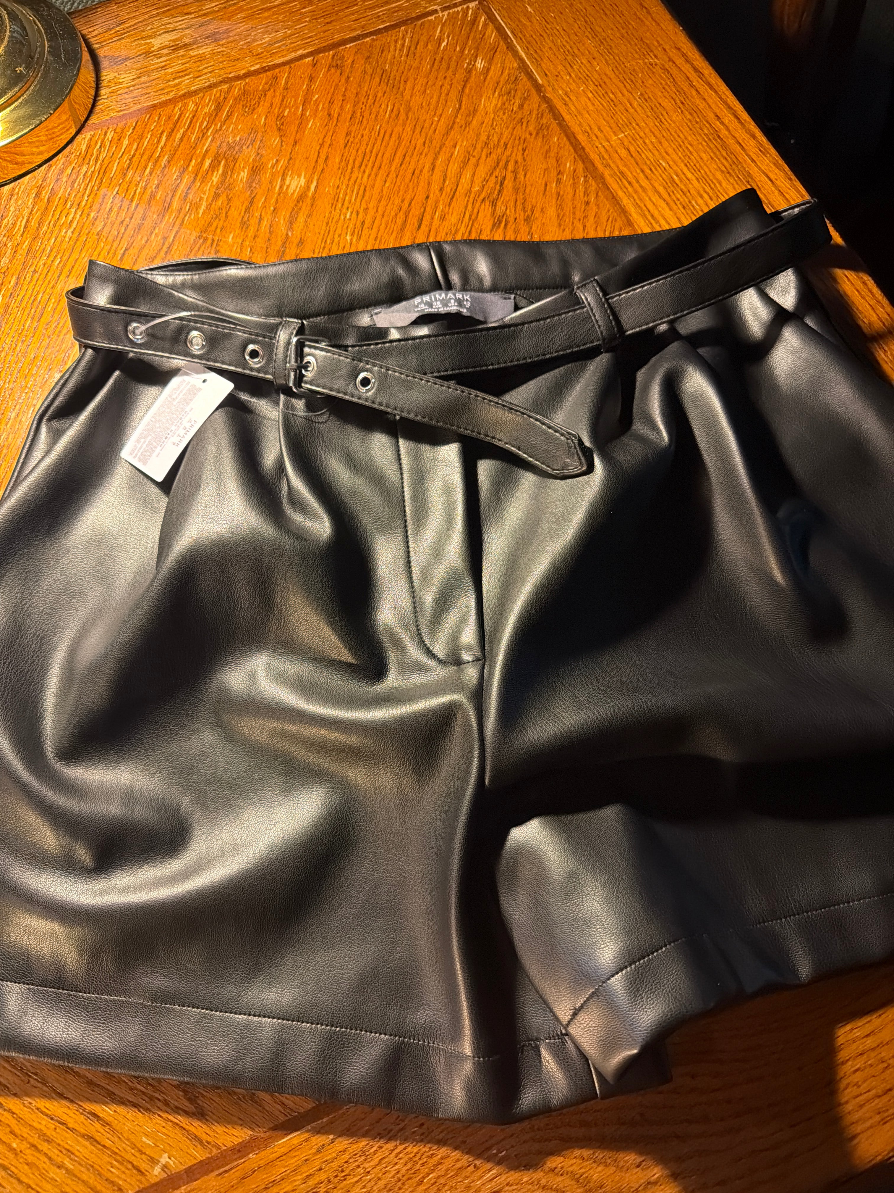 Black Faux Leather Belted High-Waist Shorts size 6