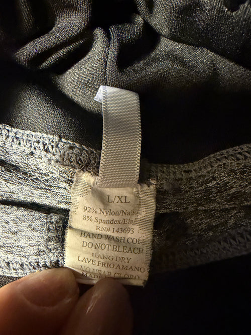 Black &Grey Leggings that say PINK Colorblock  – Size L/XL