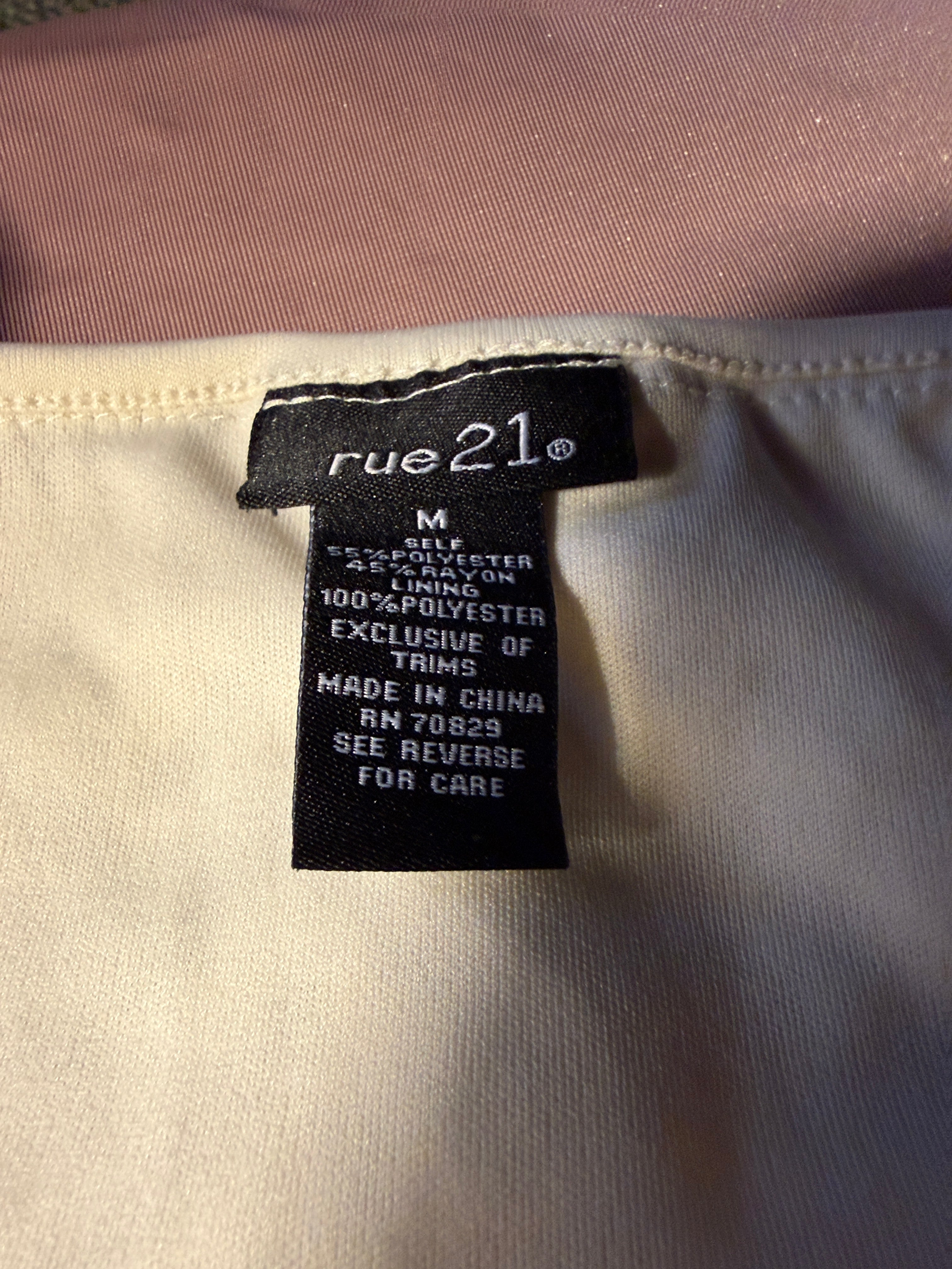 rue21 White Lace & Crinkle Maxi Dress – Size M