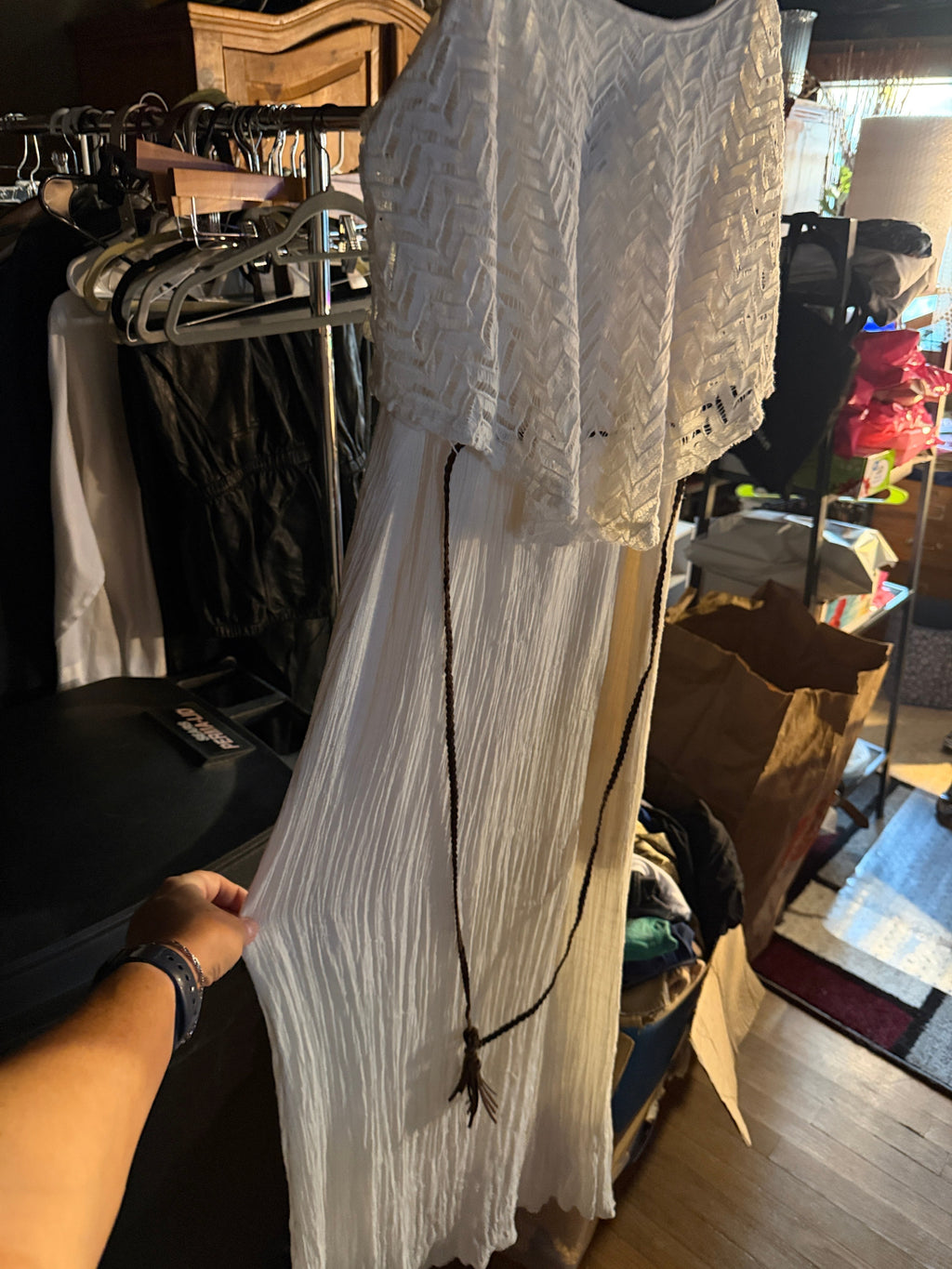 rue21 White Lace & Crinkle Maxi Dress – Size M