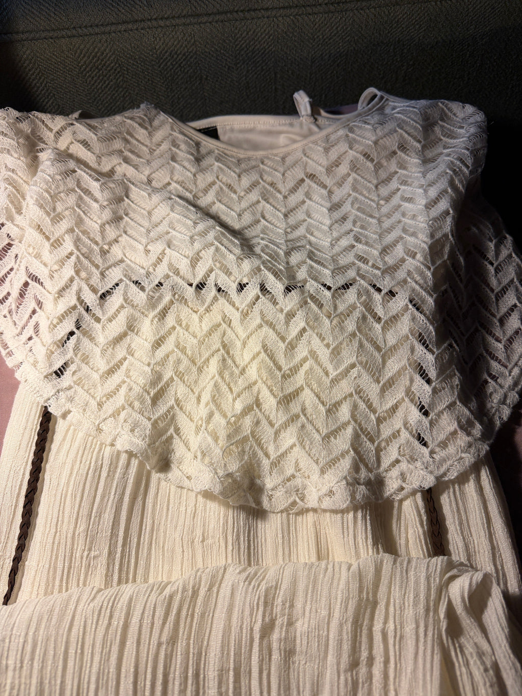 rue21 White Lace & Crinkle Maxi Dress – Size M