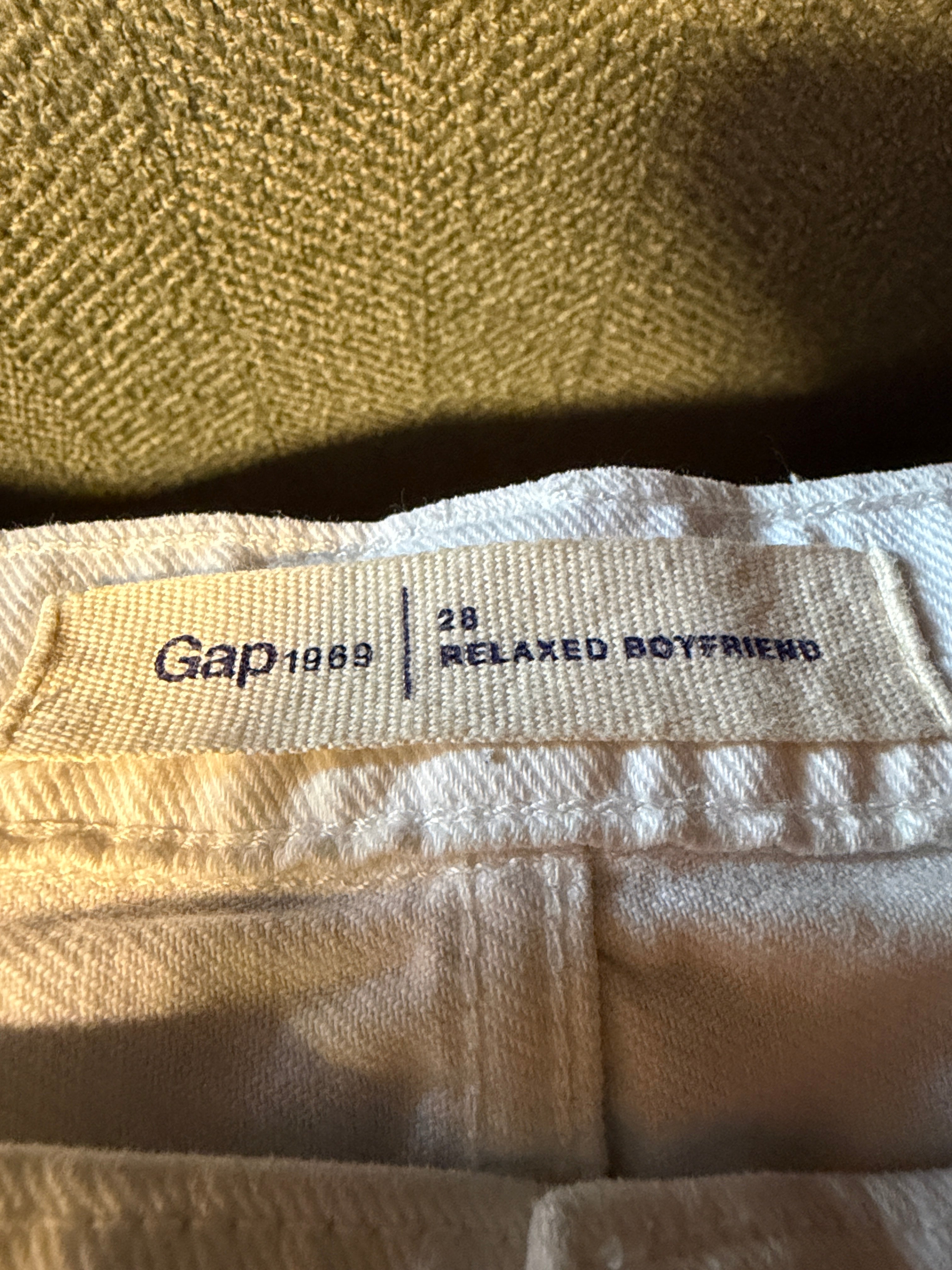 Gap 1989 Relaxed Boyfriend Jeans – Size 28