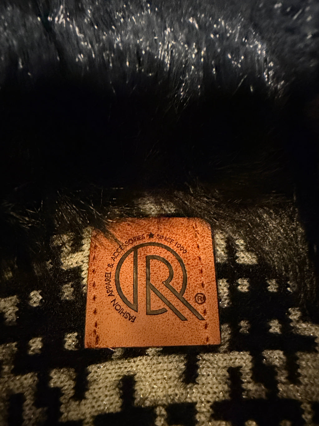 CR Fashion Houndstooth Coat with Faux Fur Collar & Cuffs