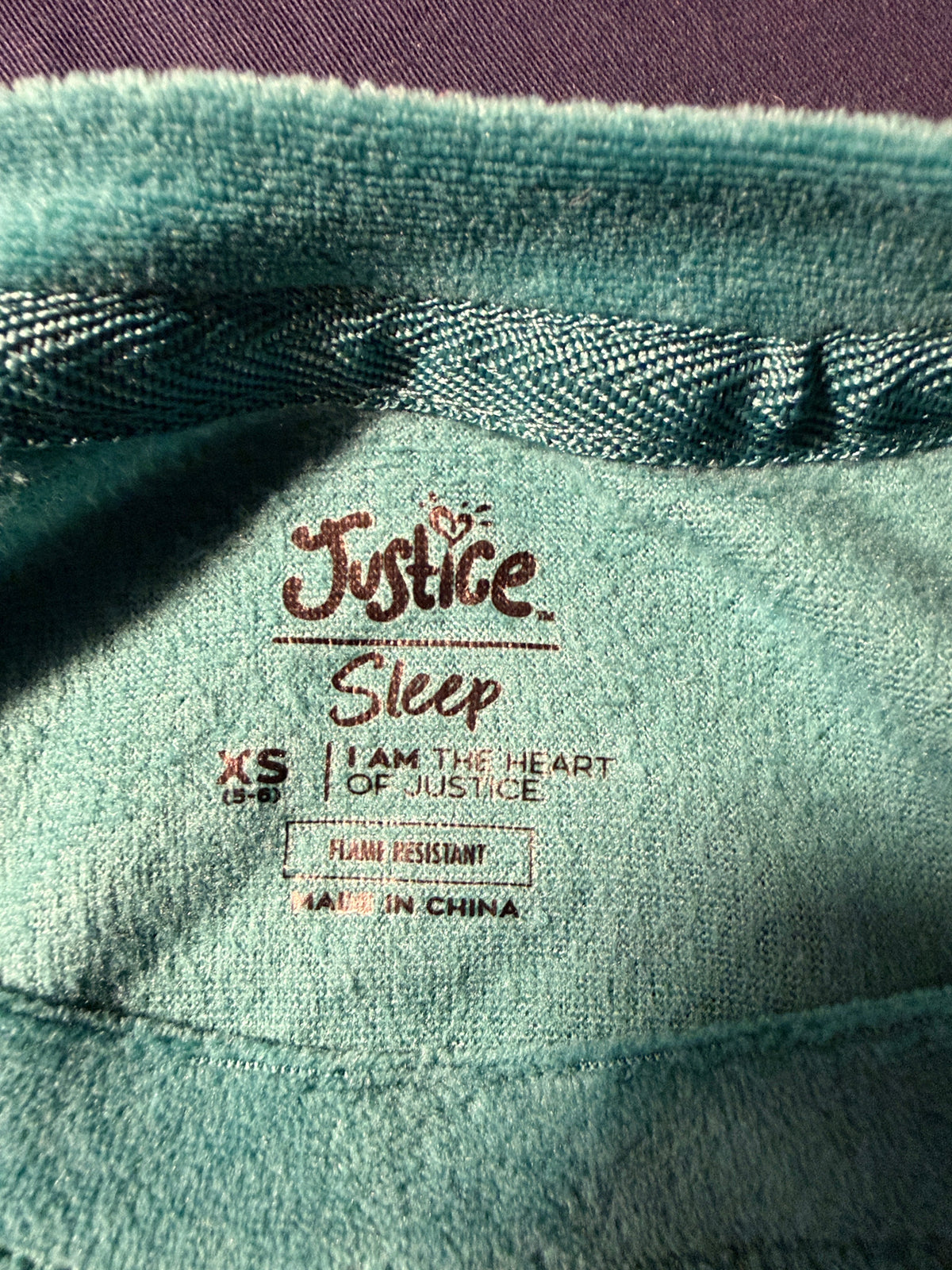 Justice So Cozy 'Nice(ish) and Totally Merry' Holiday Sweatshirt – Girls XS (5-6)