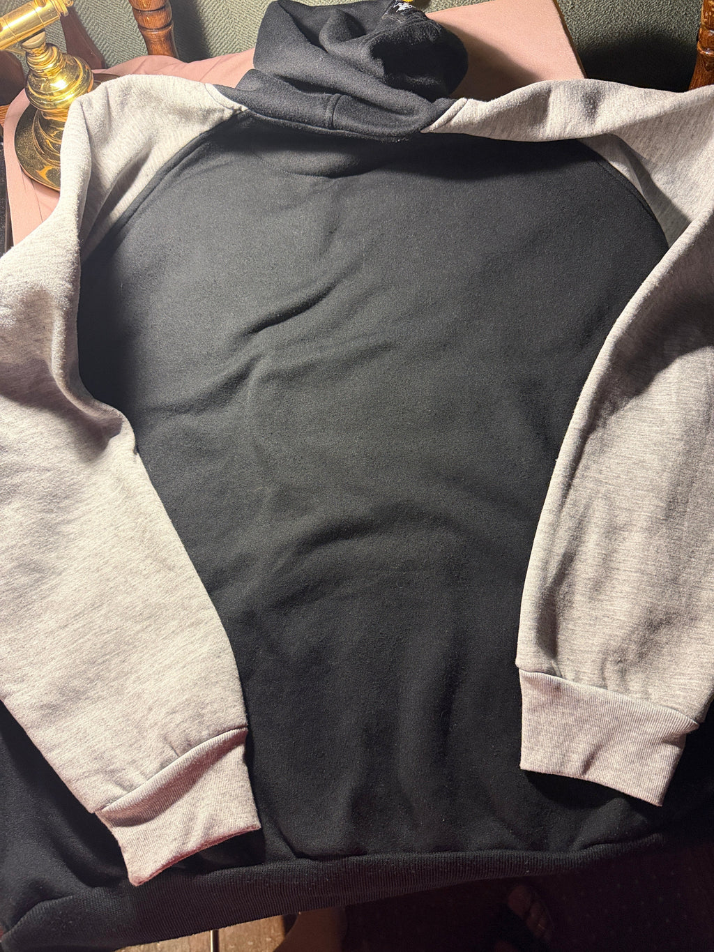Beverly Hills Polo Club Two-Tone Hoodie – XL