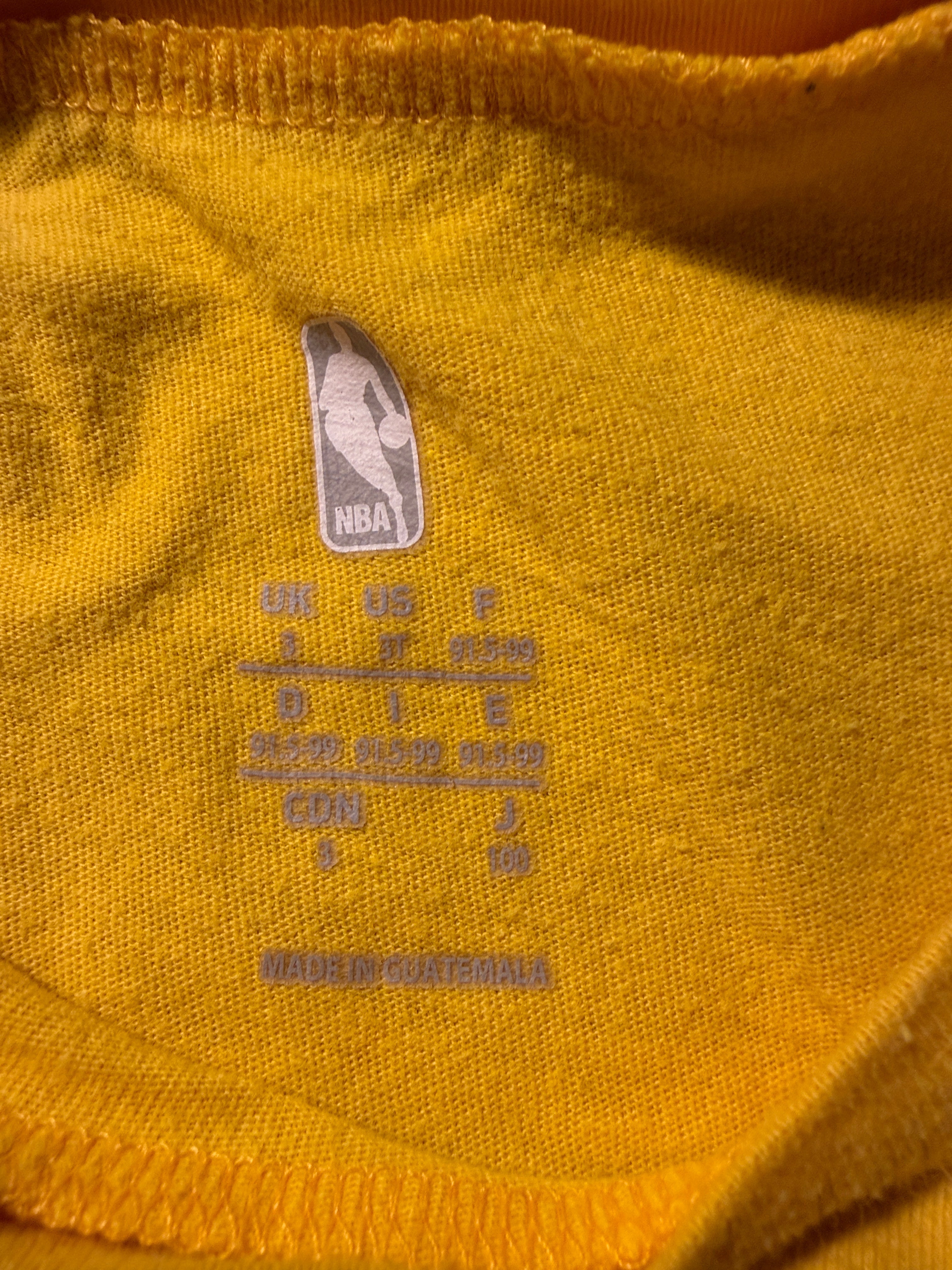Los Angeles Lakers NBA Kids Graphic T-Shirt – Size 4T