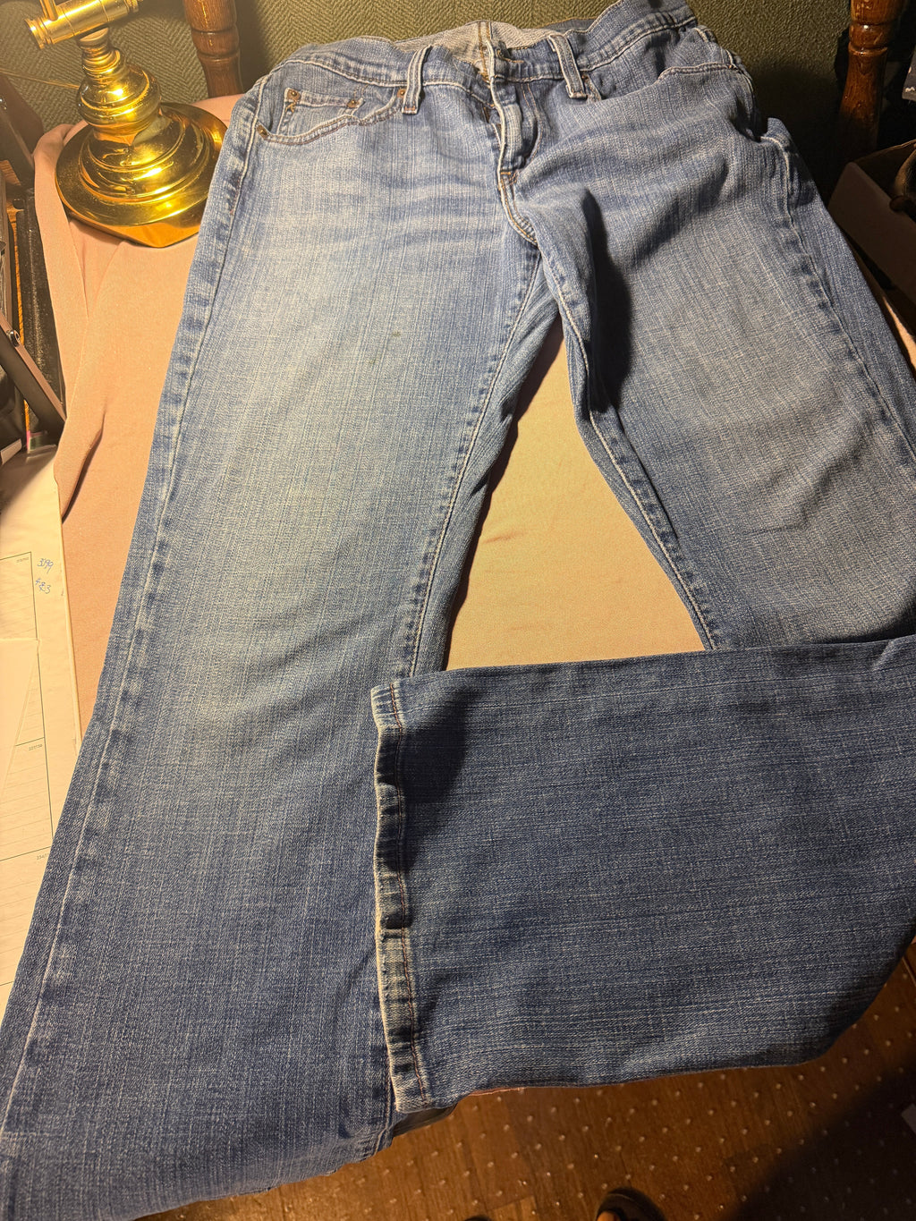 Levi's Bootcut Jeans – Medium Wash (As-Is)