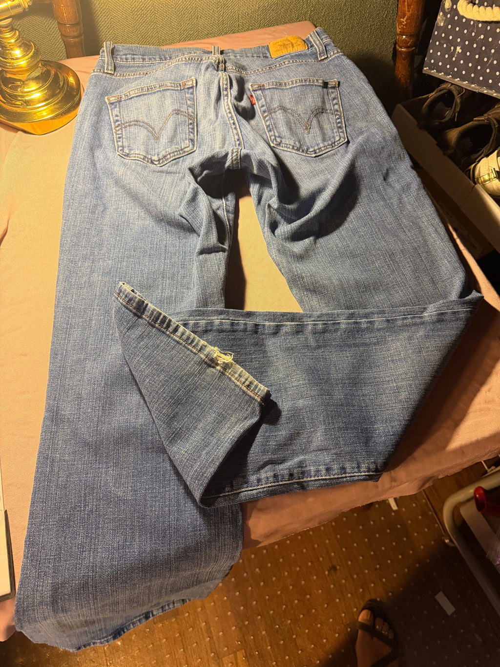 Levi's Bootcut Jeans – Medium Wash (As-Is)