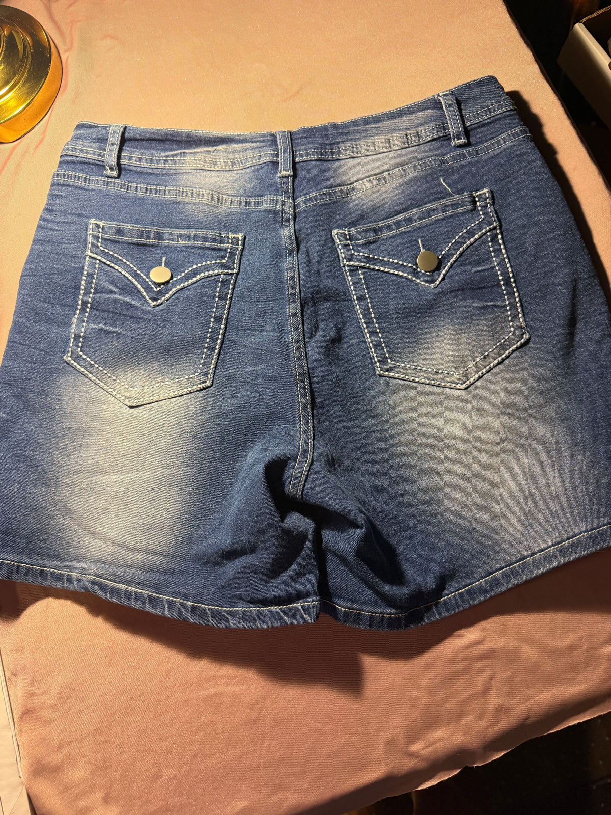 Distressed High-Waist Denim Shorts – Size XL