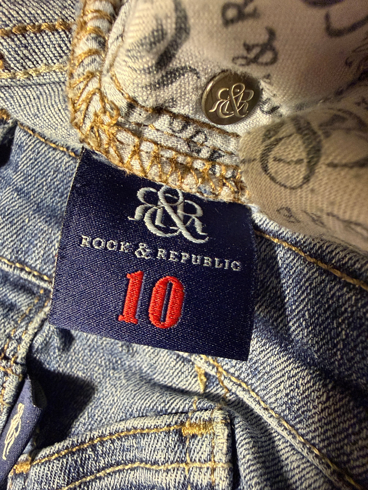Rock & Republic Bootcut Jeans – Size 10