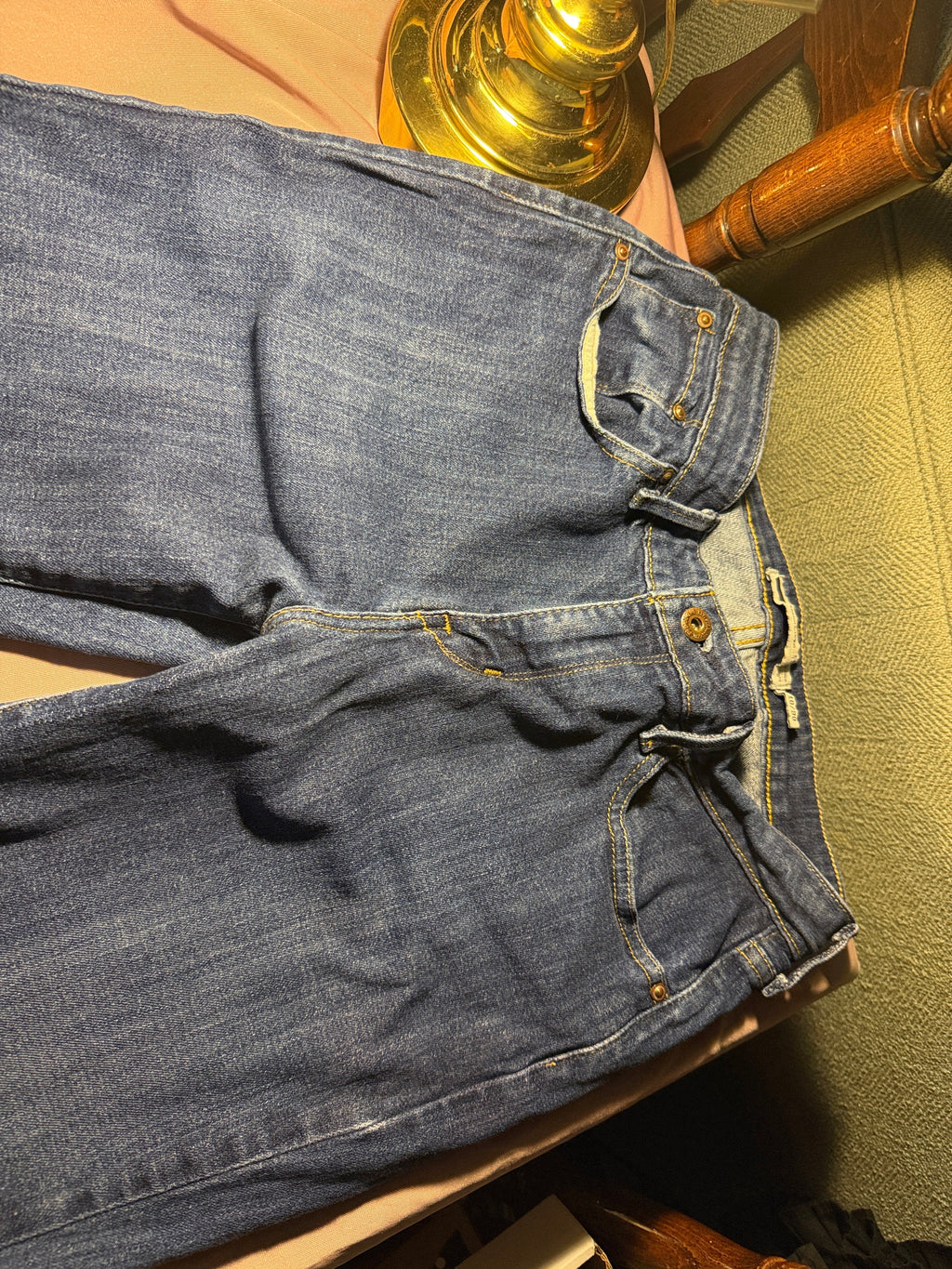Levi's Demi Curve Mid Rise Straight Jeans – Size 10/30