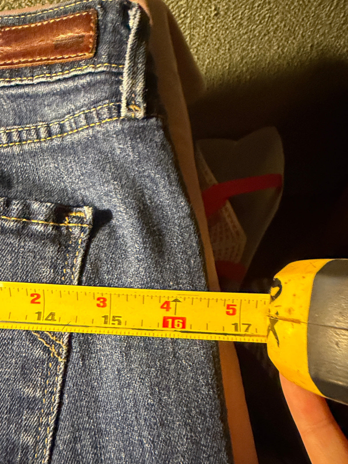 Levi's Demi Curve Mid Rise Straight Jeans – Size 10/30