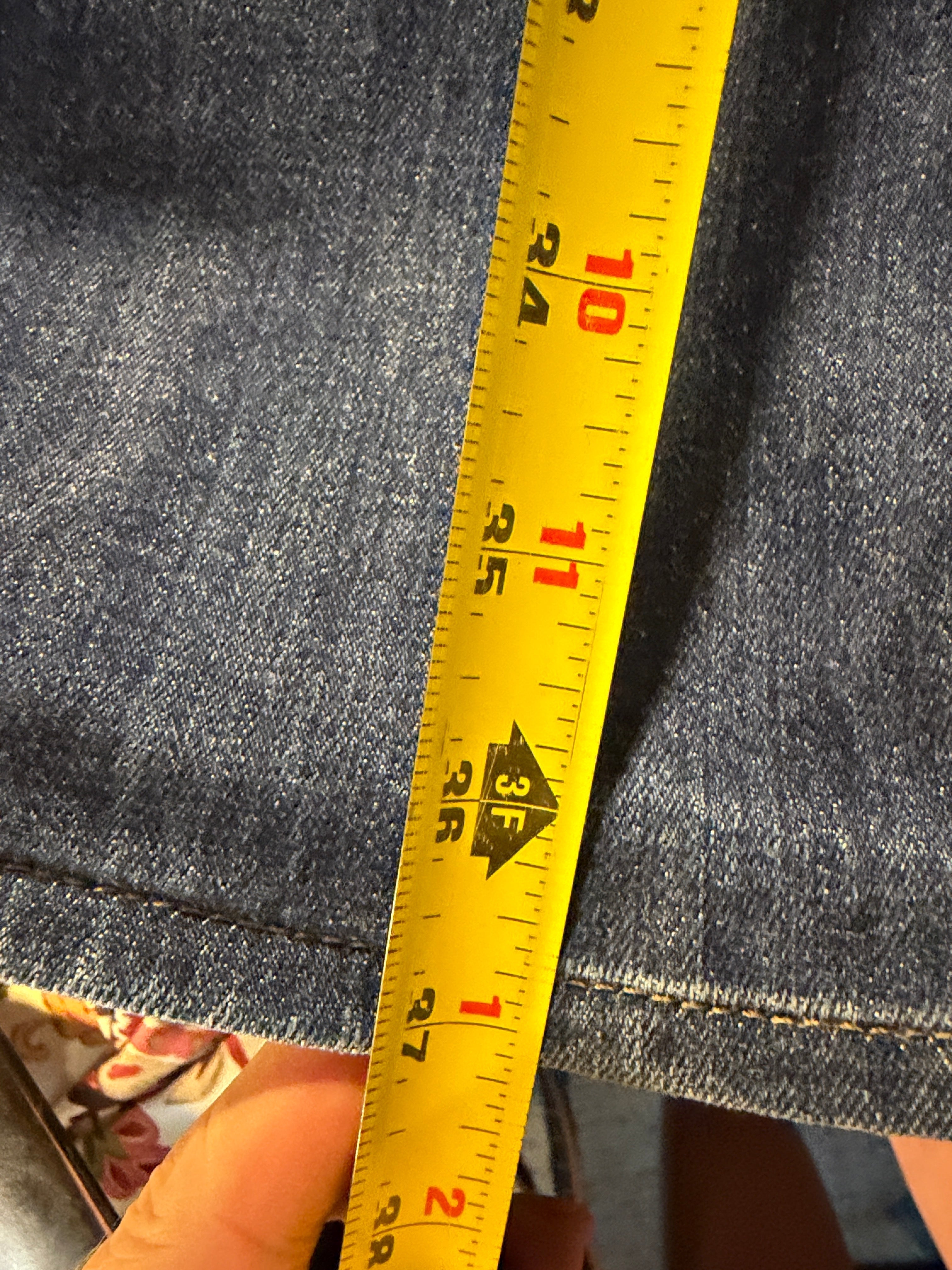 Levi's Demi Curve Mid Rise Straight Jeans – Size 10/30