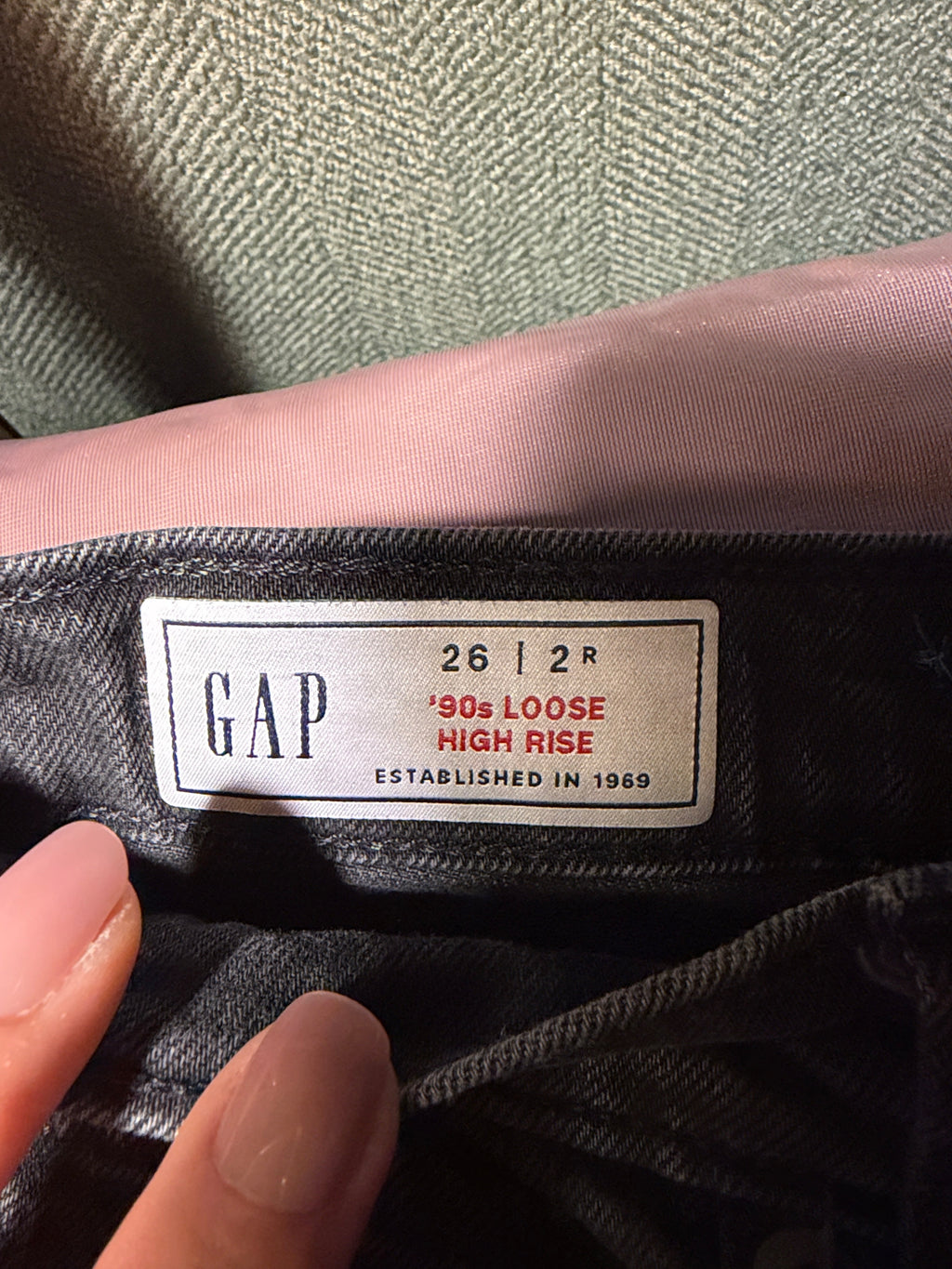 GAP '90s Loose High Rise Jeans – Size 26 / 2R