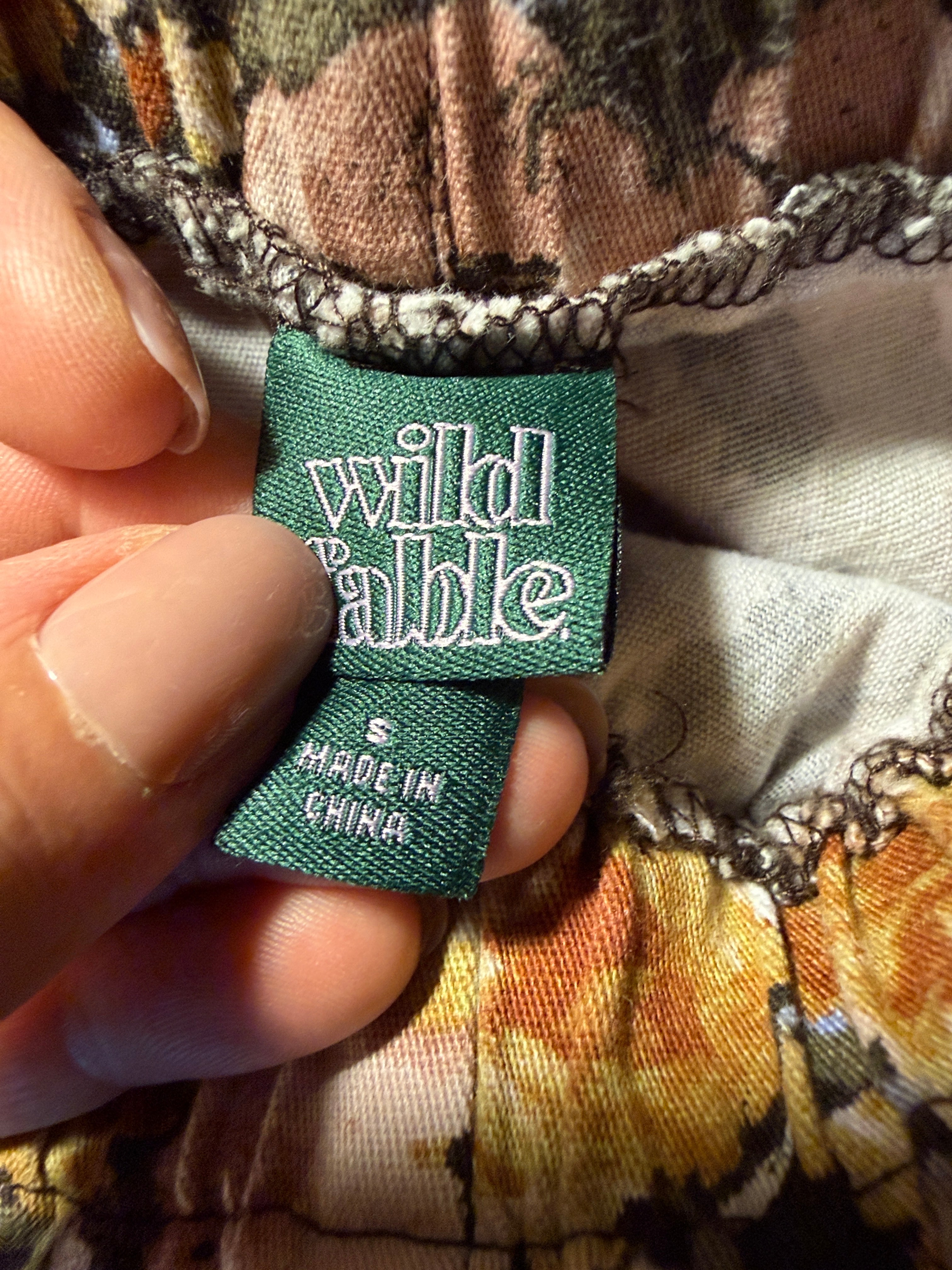 Wild Fable Floral Paper Bag Shorts – Size Small