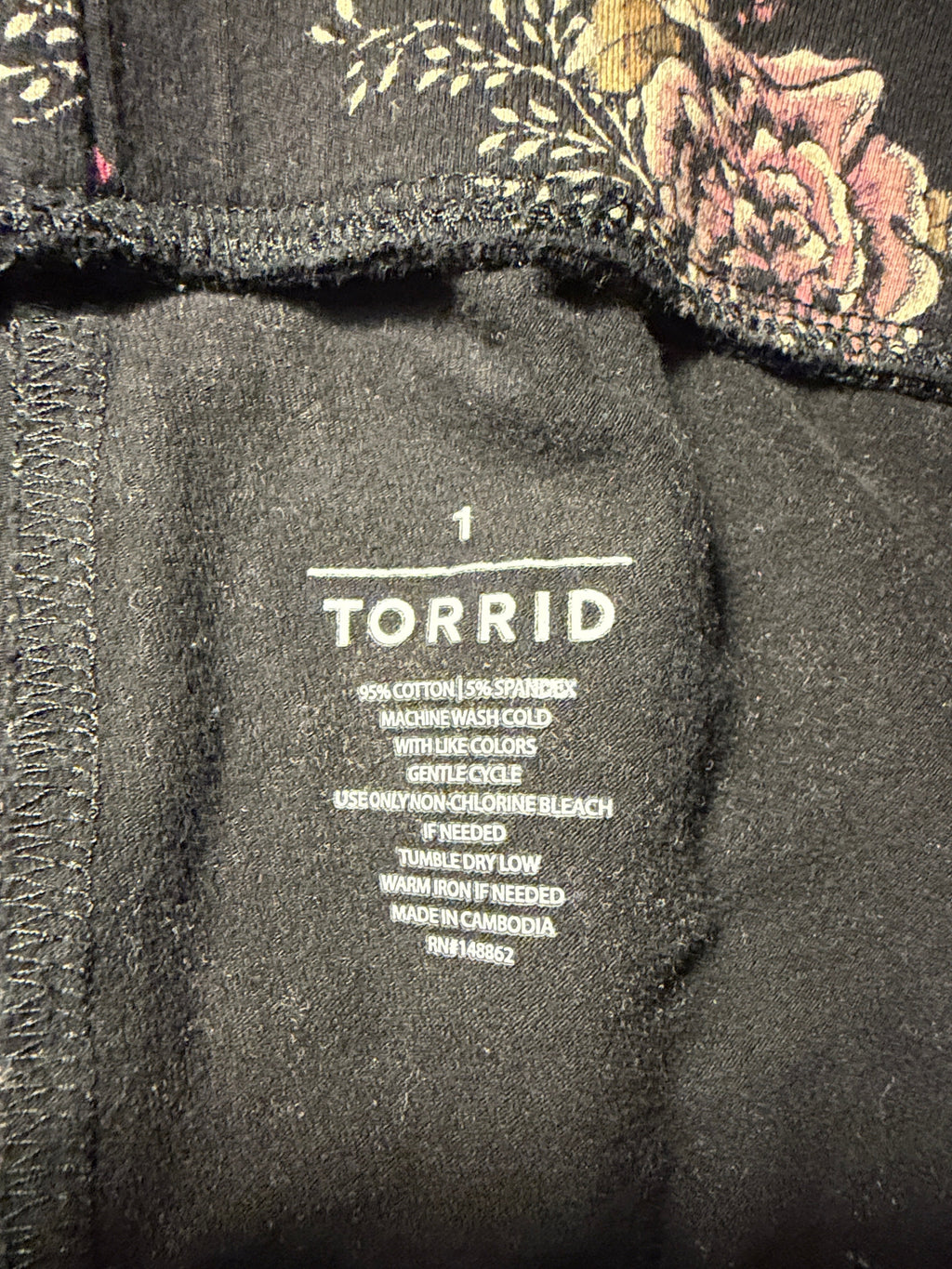 Torrid Skull & Floral Print Leggings – Size 1 (1X)