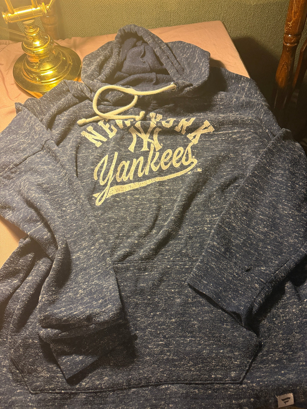 Fanatics New York Yankees Pullover Hoodie – Size L