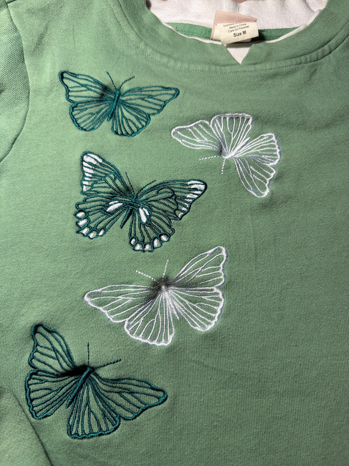 Adrian Delafield Butterfly Embroidered Sweatshirt – Size M