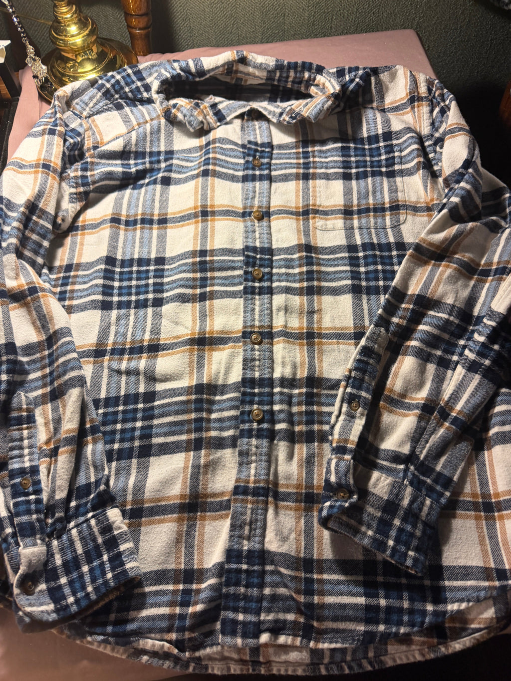 Croft & Barrow Plaid Flannel Shirt – Size M