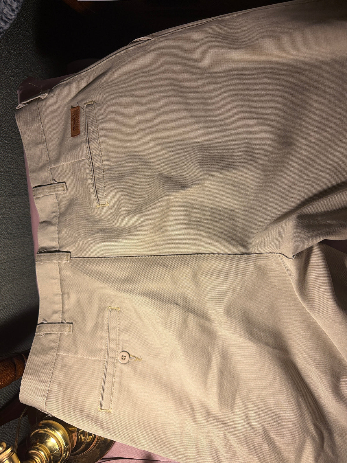 Wrangler Riata Pleated Khaki Pants – 34x32