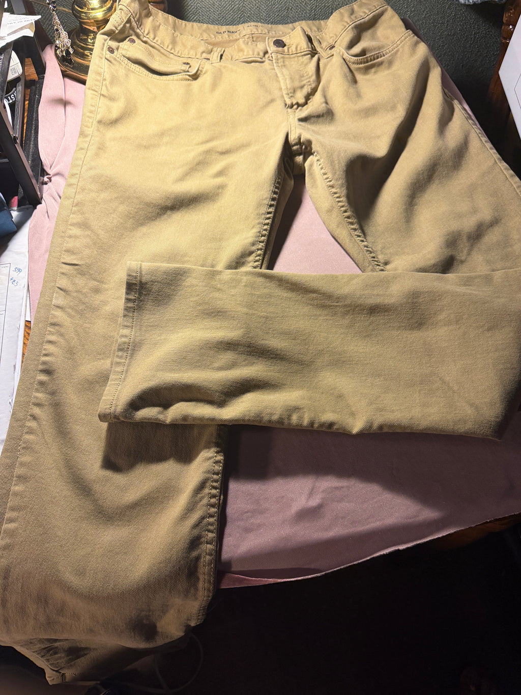 Old Navy Khaki Straight Leg Pants – 33x32