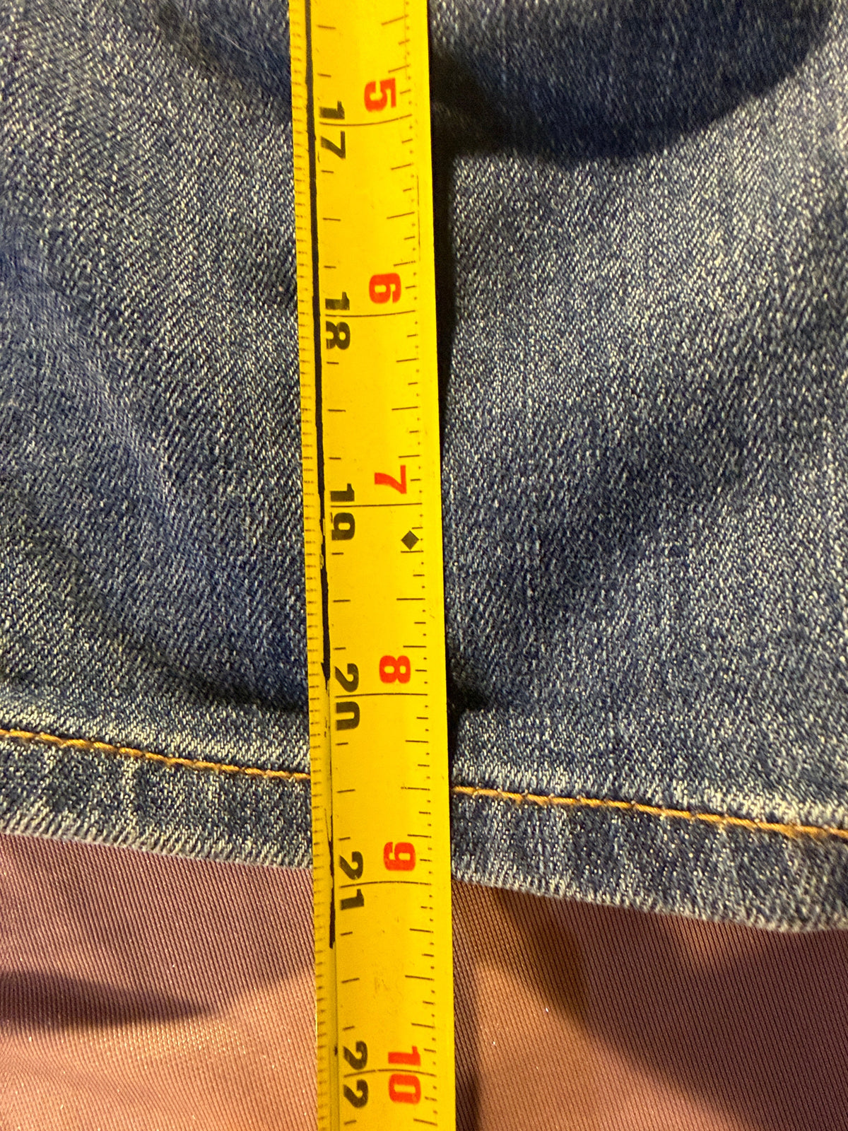 VS Pencil Distressed Denim Bermuda Shorts – Size 8 NWOT