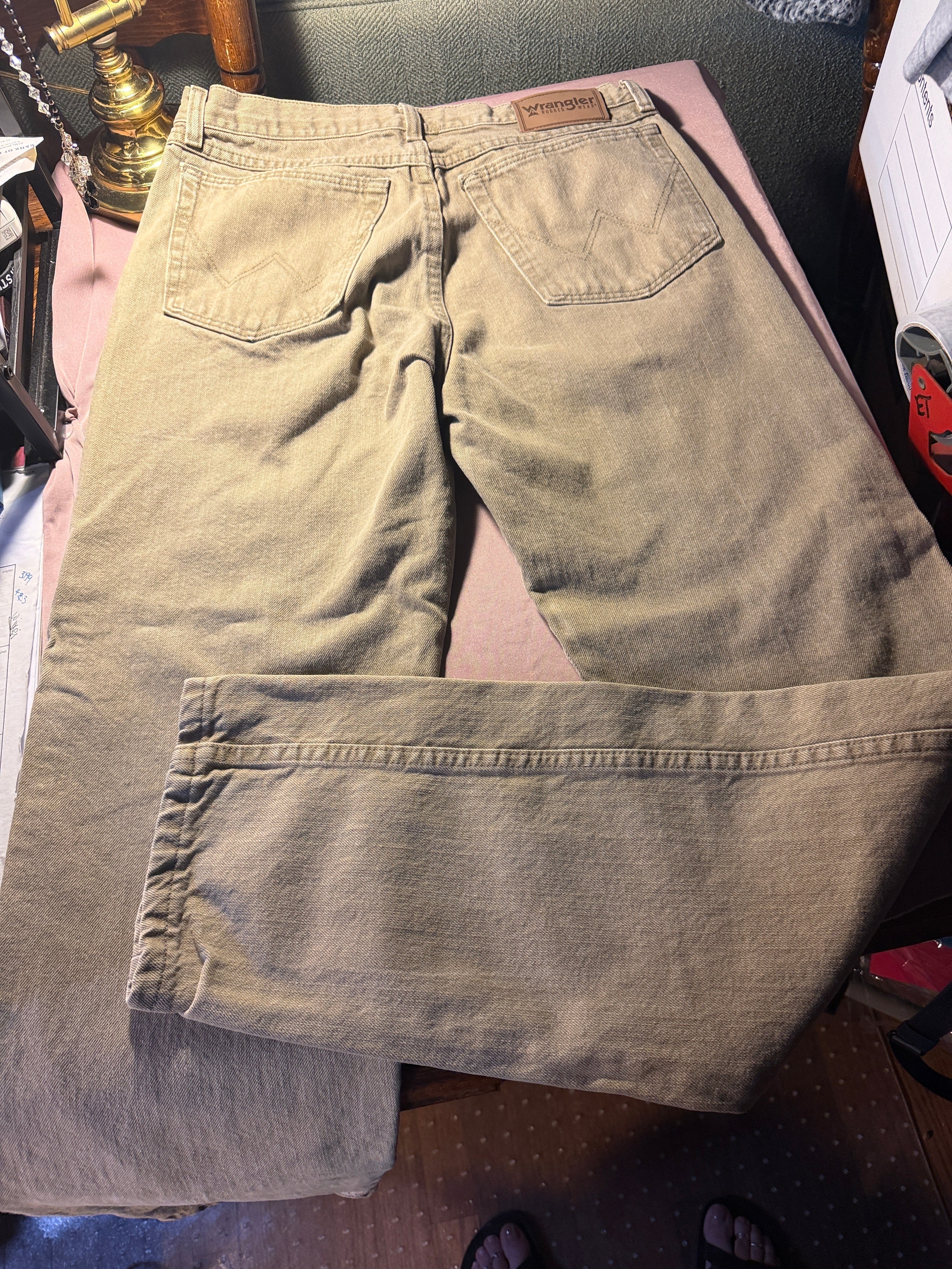 Wrangler Rugged Wear Men's Jeans 33x34