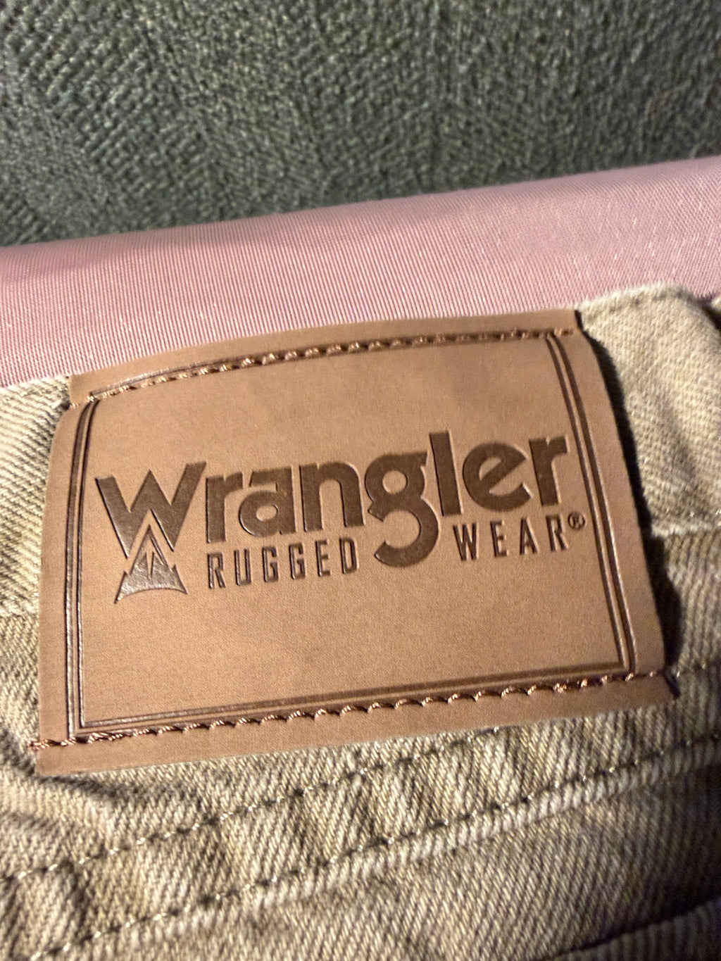 Wrangler Rugged Wear Men's Jeans 33x34