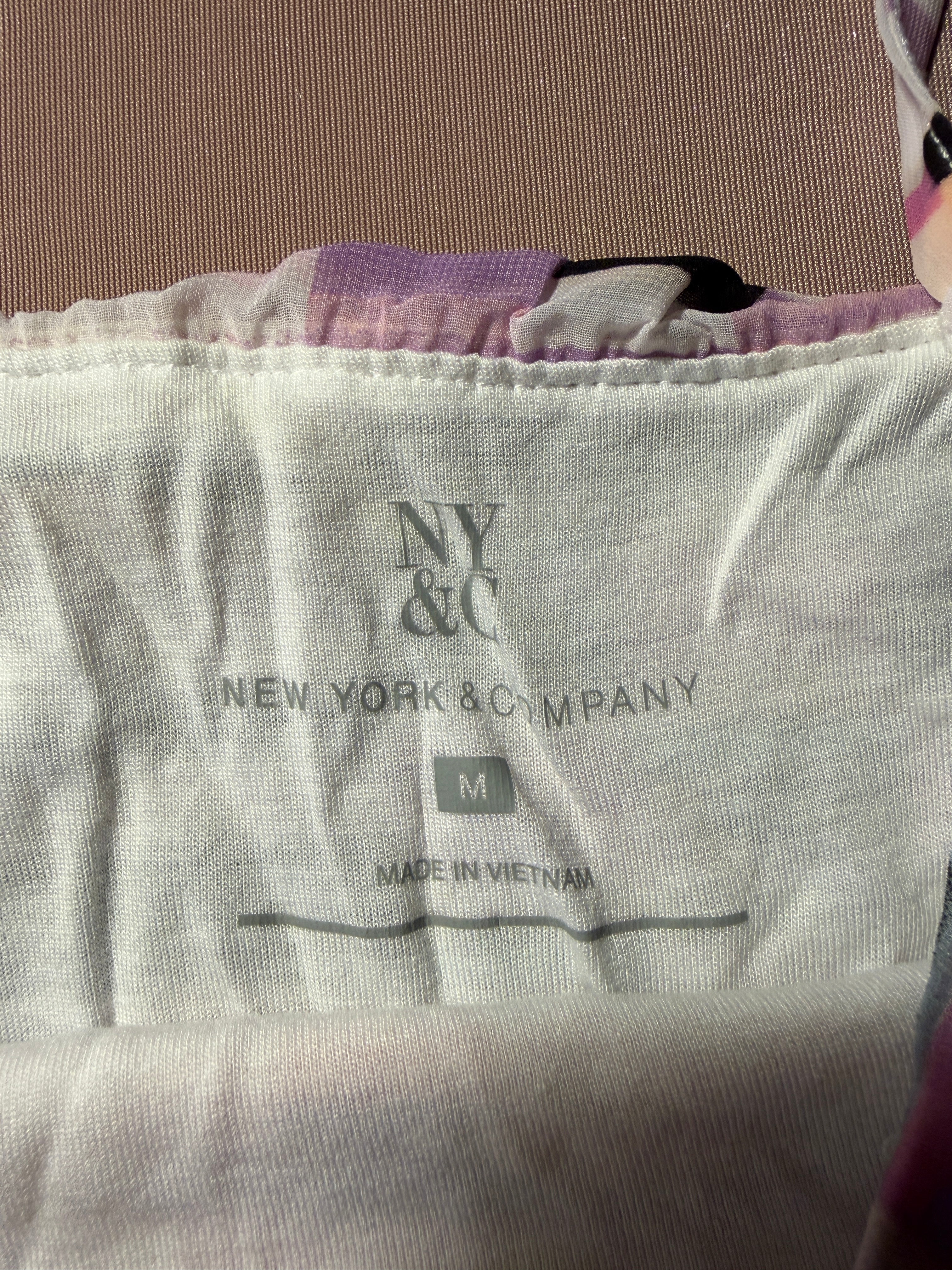 New York & Company Abstract Stripe Cami Tank – Size M