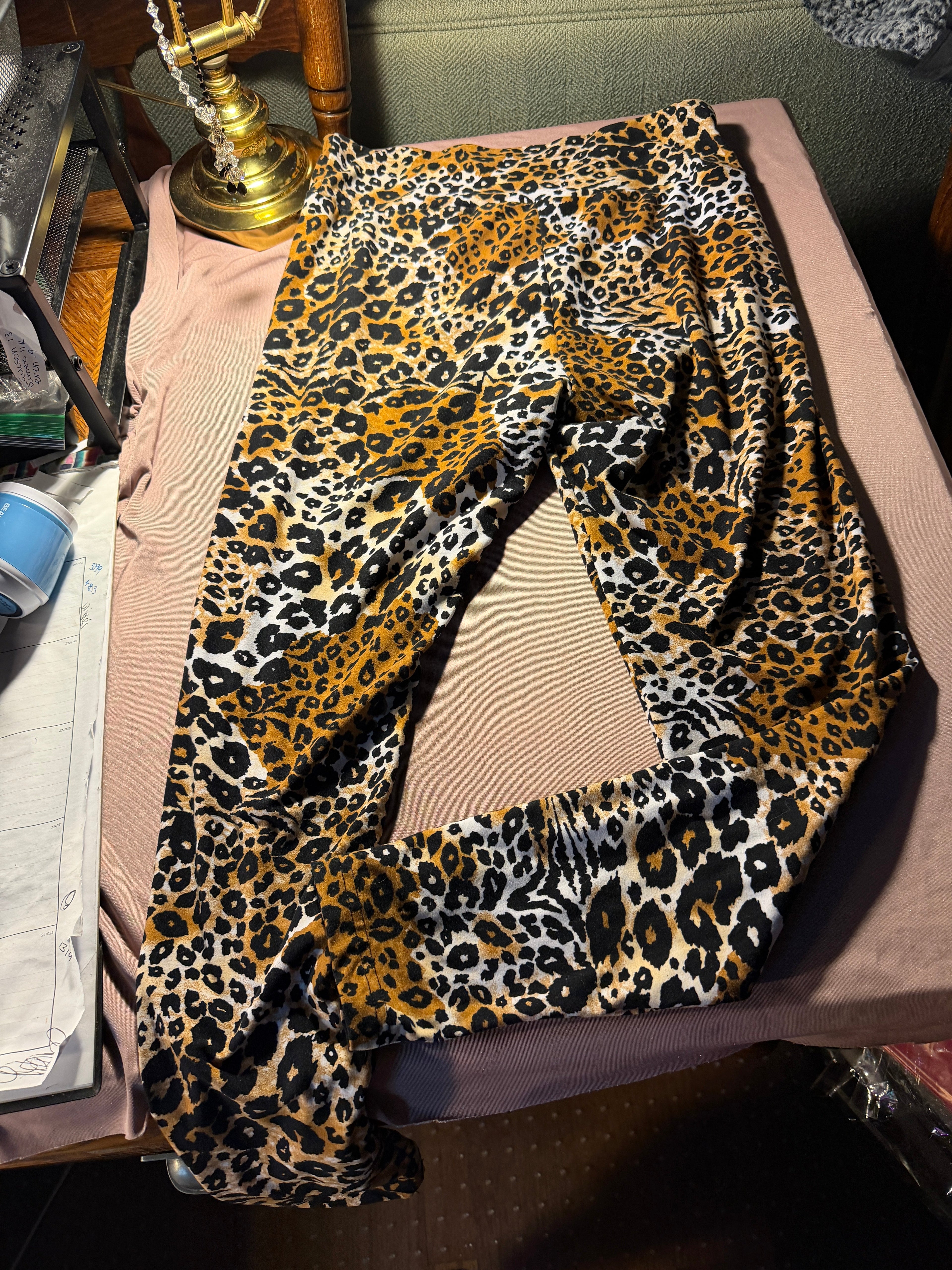 No Boundaries Leopard Print Leggings – Size L (11-13)