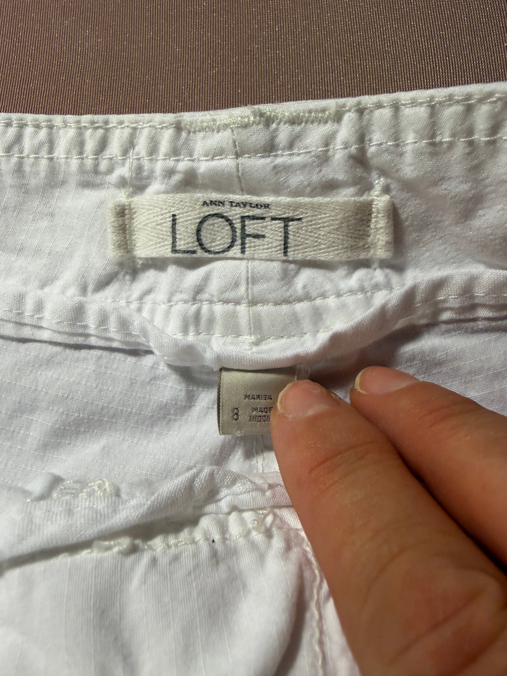 Ann Taylor LOFT White Cargo Shorts – Size 8