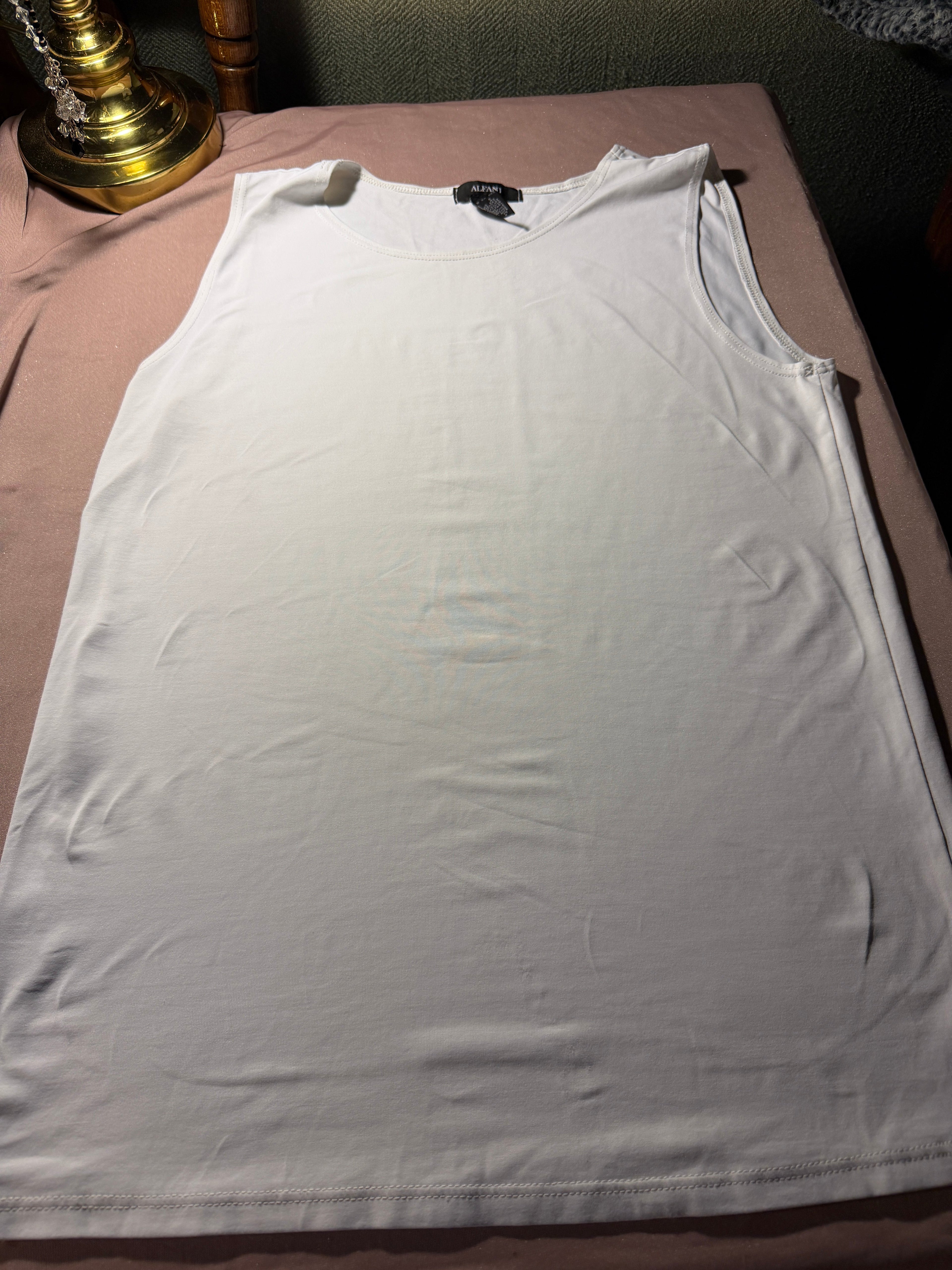 Alfani White V-Neck Tank Top – Size L