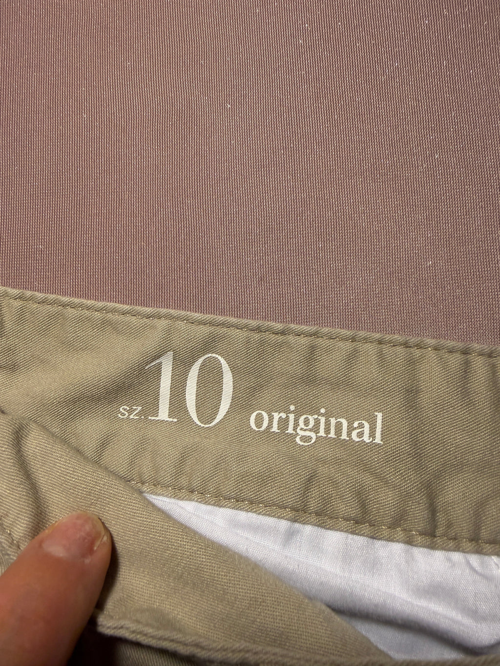 Ann Taylor LOFT Khaki Chino Shorts – Size 10