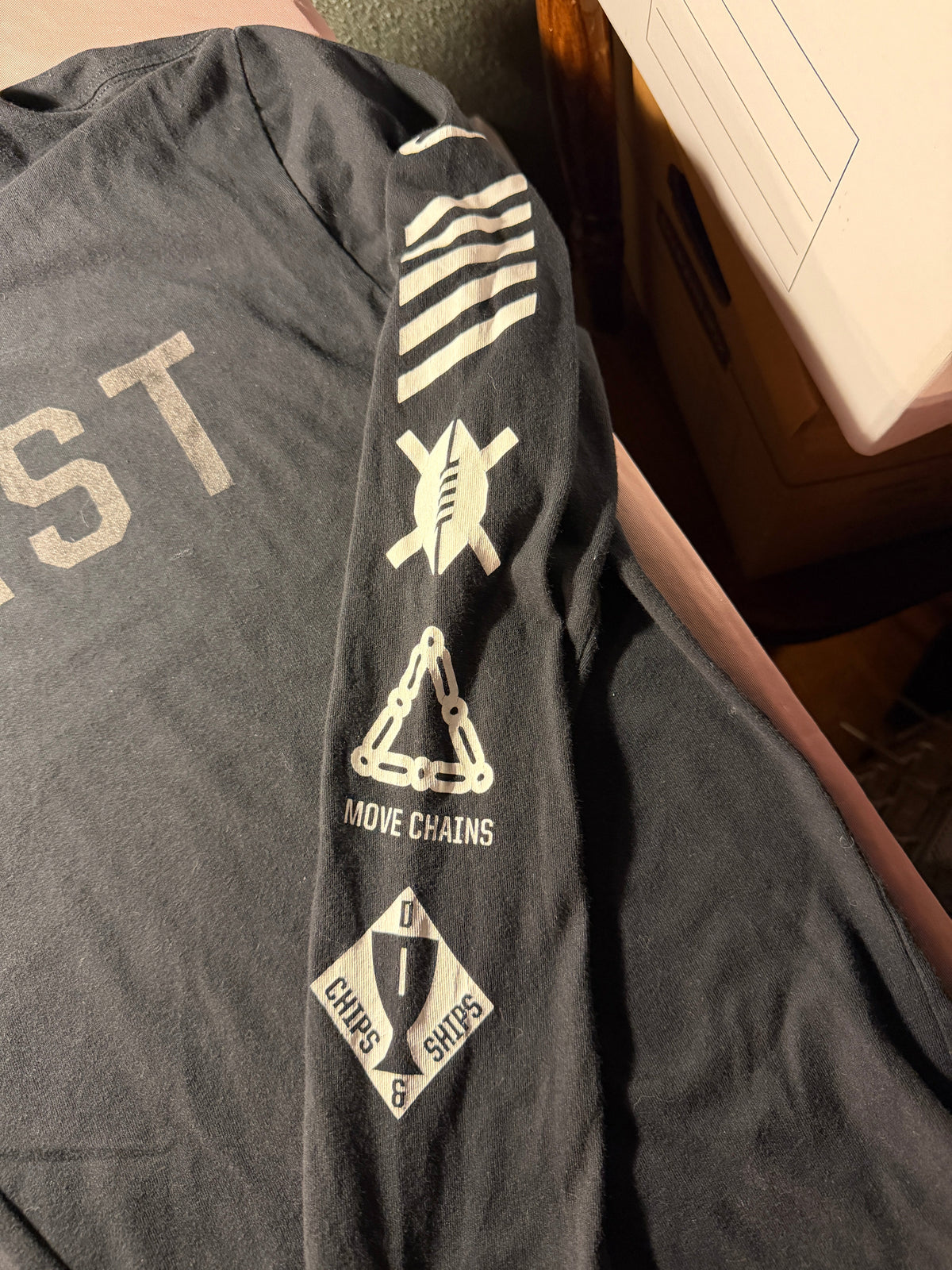 Nike Dri-FIT "BEAST" Long Sleeve Tee – Size L