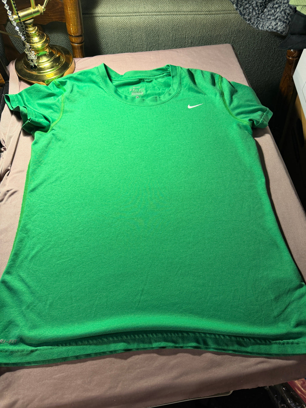 Nike Dri-FIT Short Sleeve Tee – Kelly Green – Size M