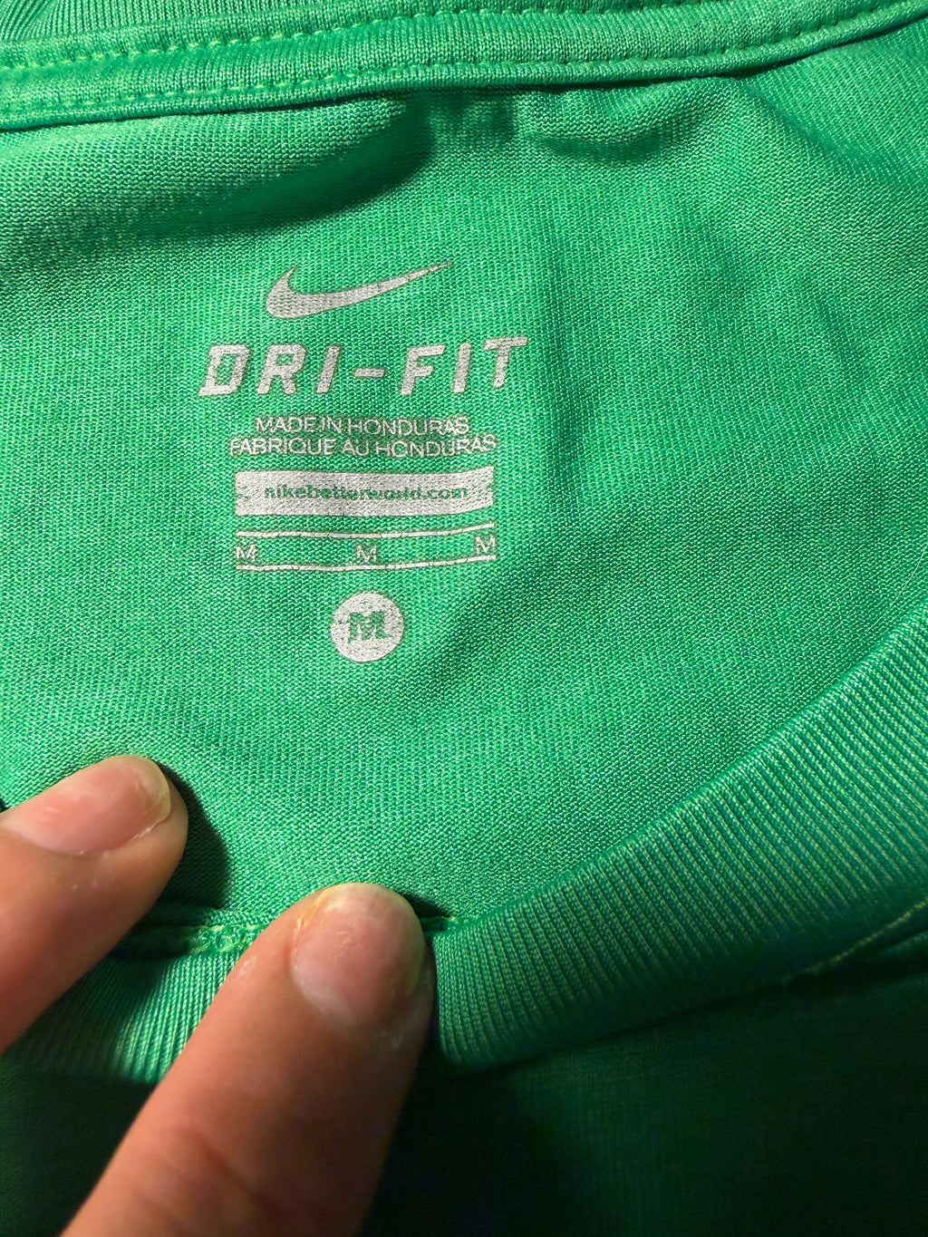 Nike Dri-FIT Short Sleeve Tee – Kelly Green – Size M