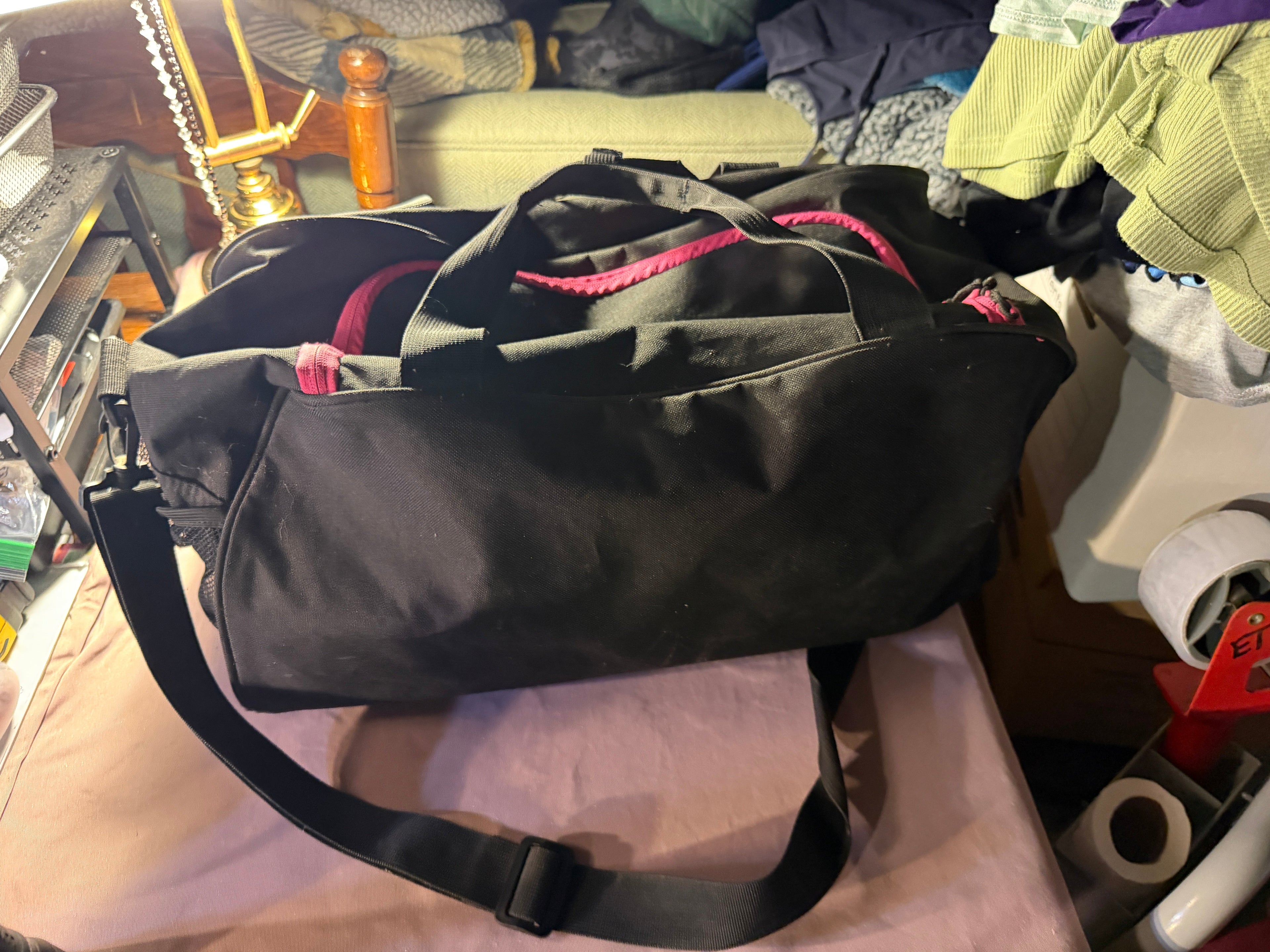 Puma ProCat Duffel Bag – Black/Pink