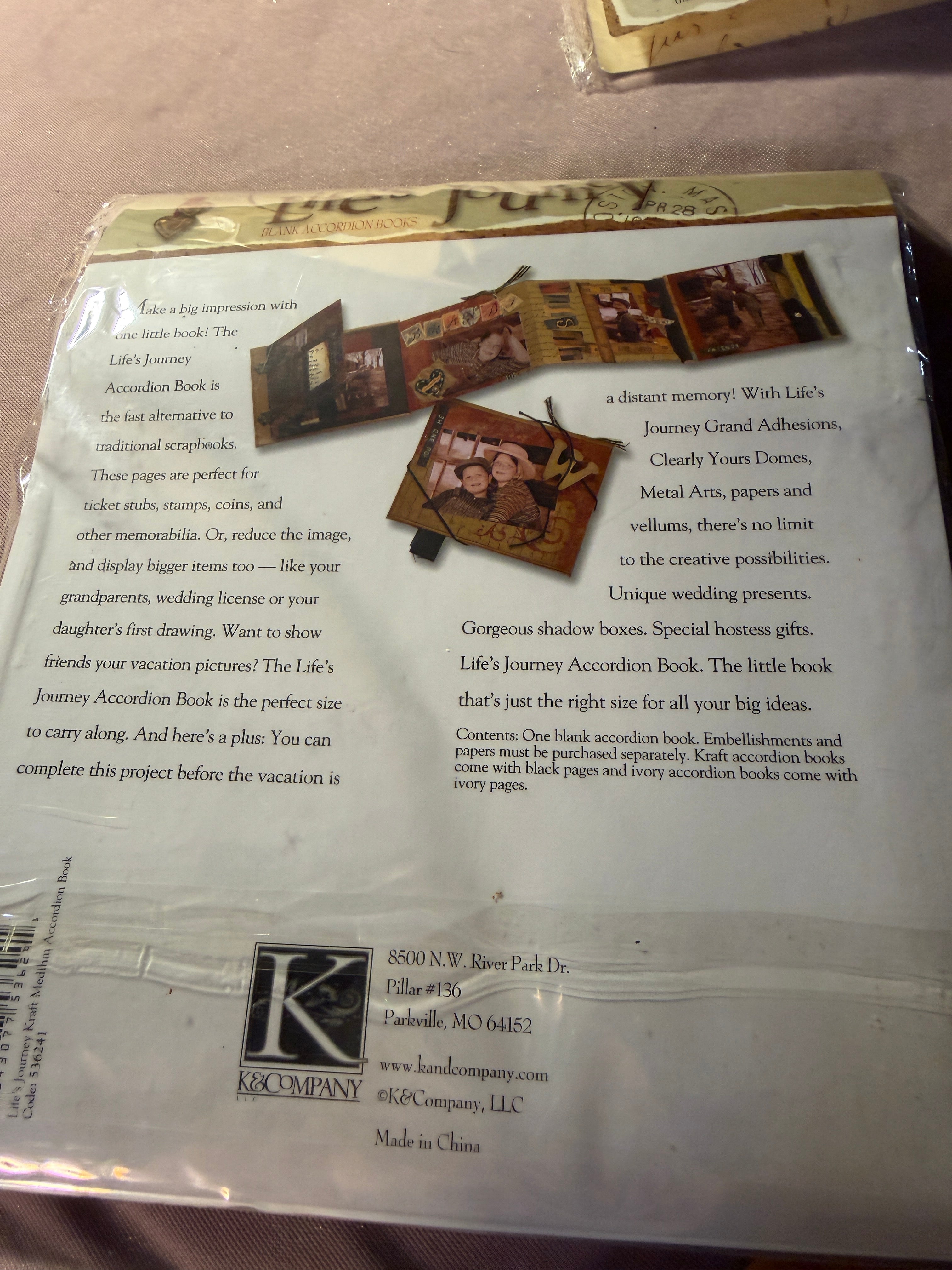 K&Company Life's Journey Accordion Book – Blank Scrapbook Mini Album (2)