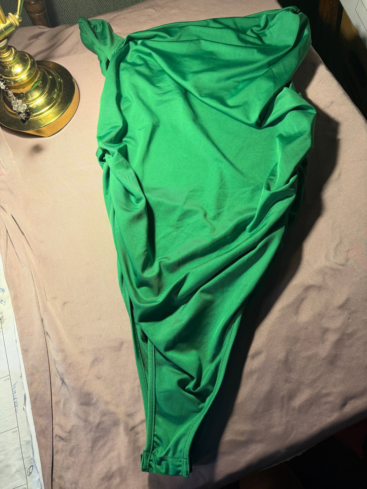 Kelly Green One-Shoulder Bodycon Midi Dress