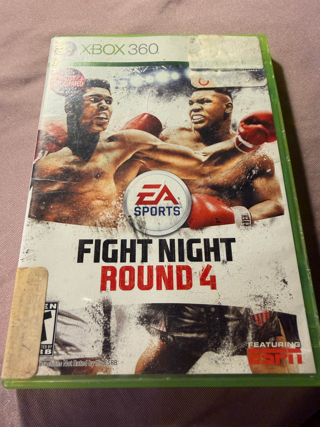 Fight Night Round 4 – Xbox 360 (Pre-Owned)