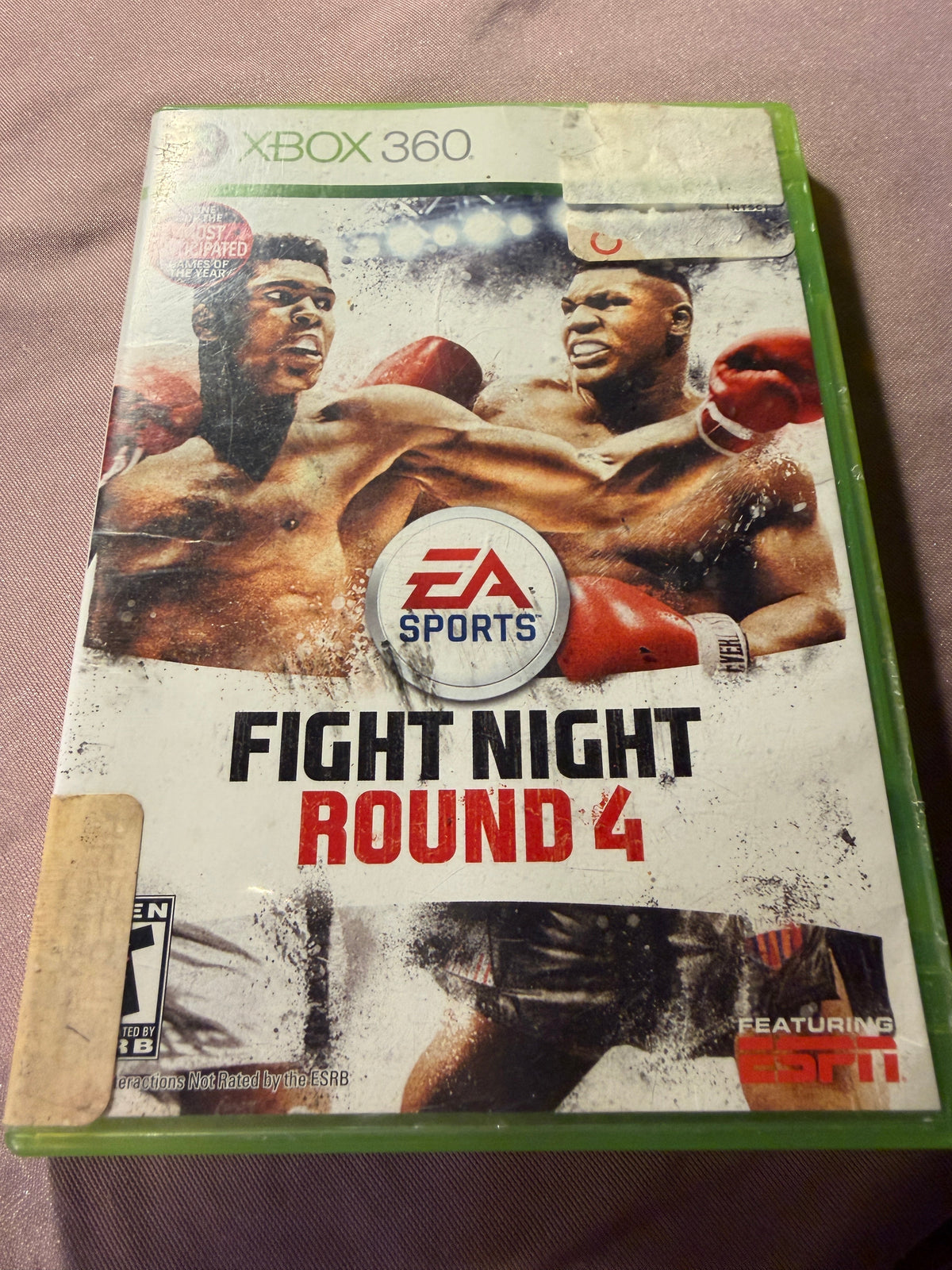 Fight Night Round 4 – Xbox 360 (Pre-Owned)