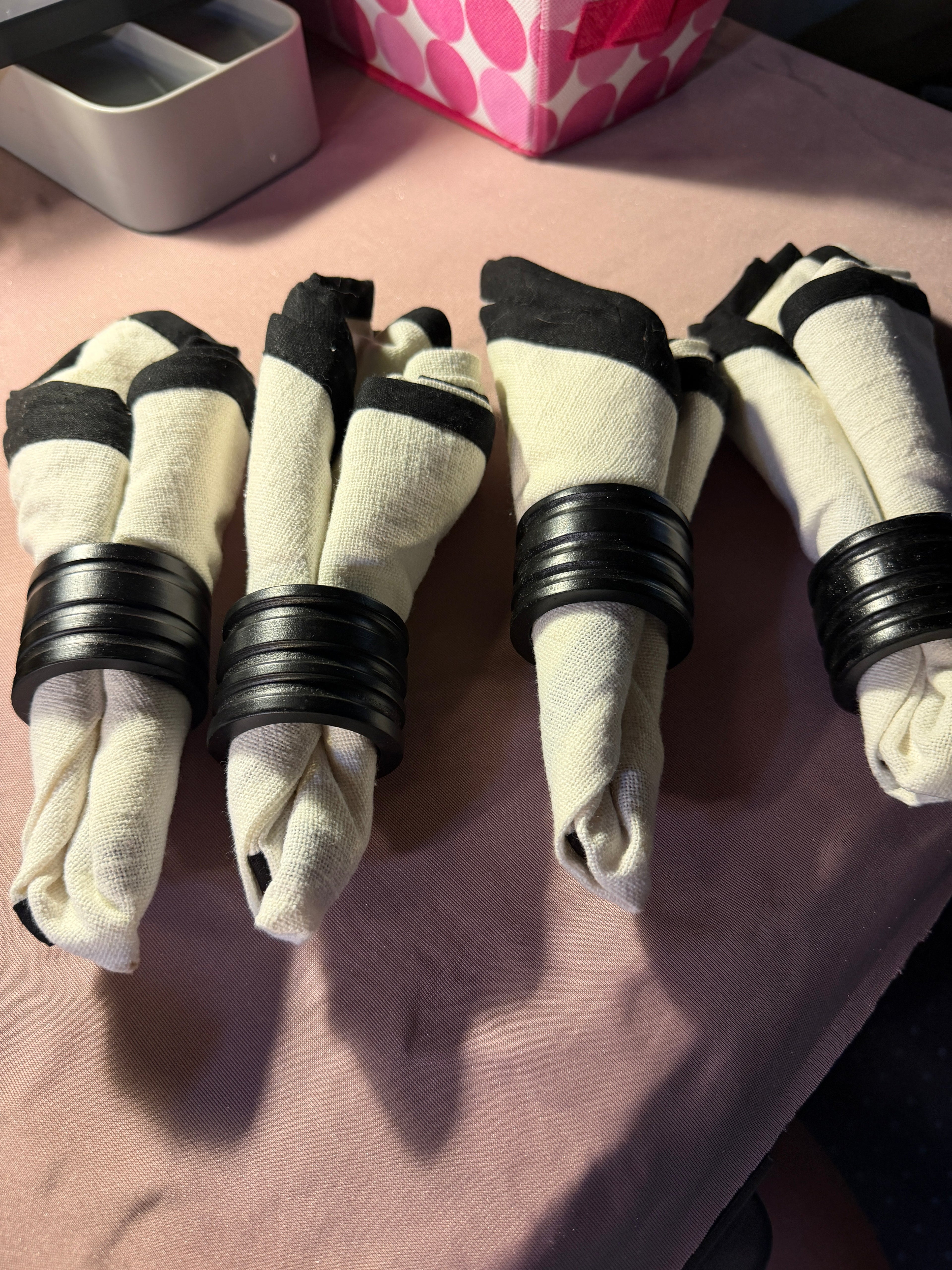 Black & Cream Linen Napkins with Black Ridged Napkin Rings — Set of 4