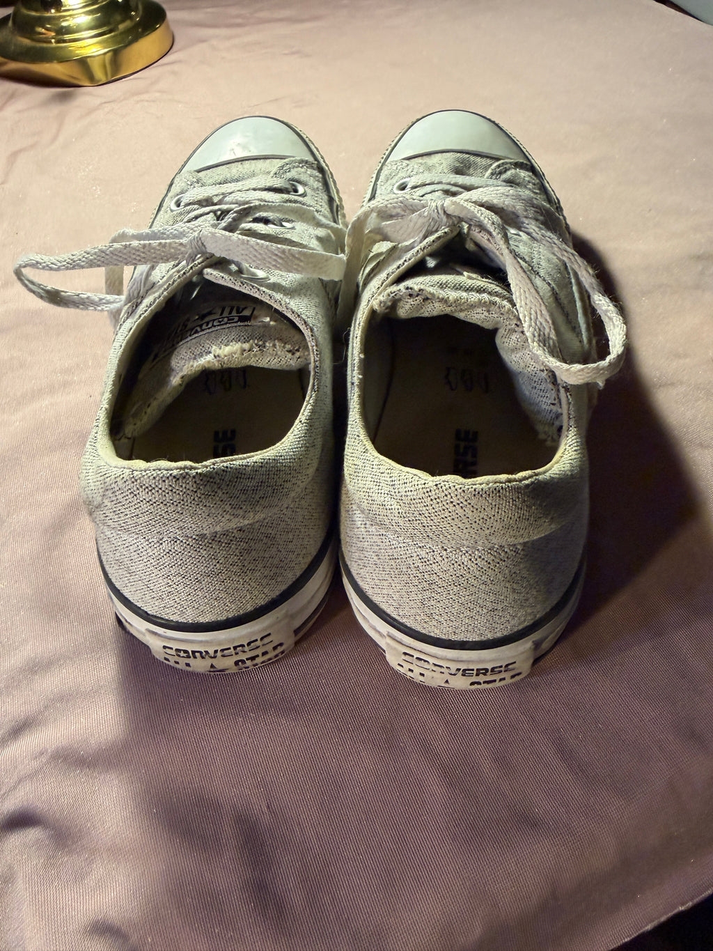 Converse All Star Chuck Taylor Low Top Sneakers – Women's Size 9