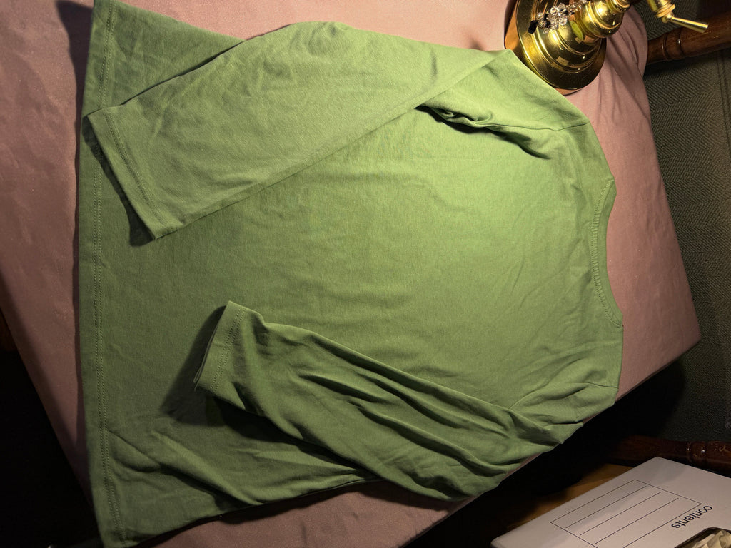 Roots & Threads Green Graphic Tee – XL (14/16)